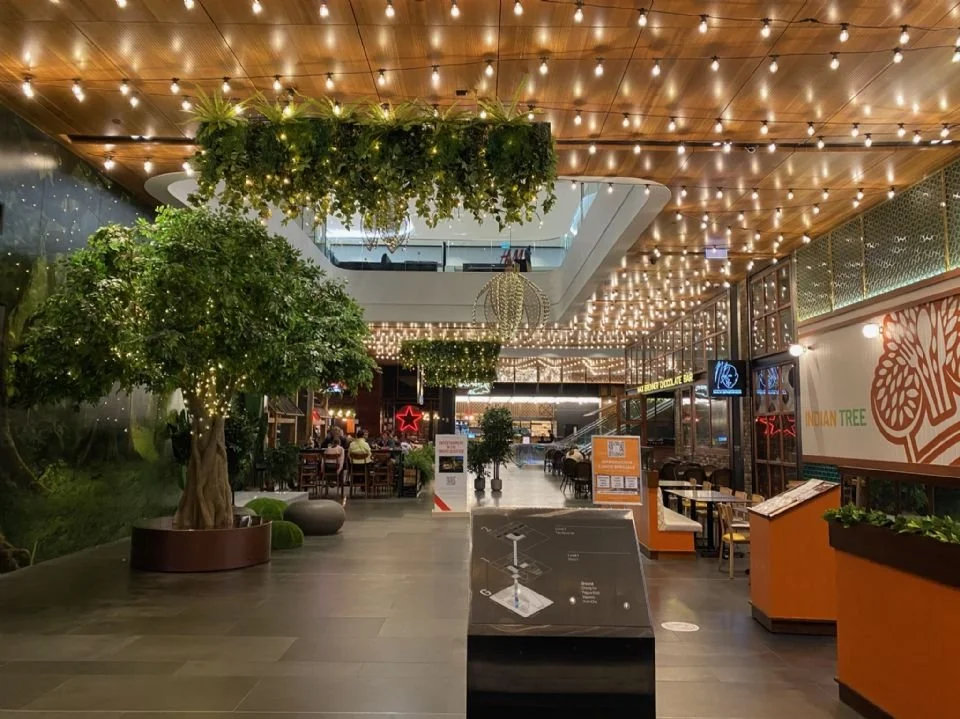 Dining Quarter Entry After Pic Boom Retail Review.jpg