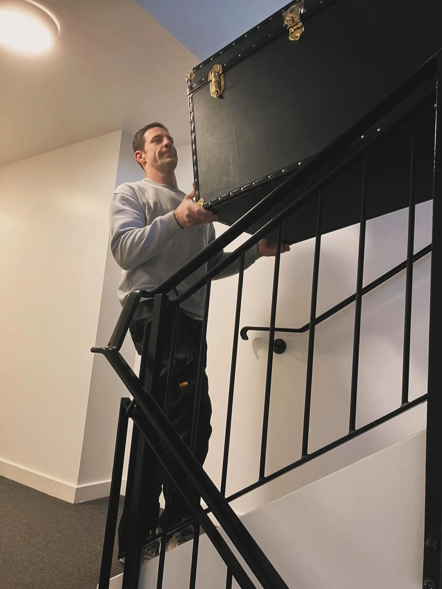 4th floor, no lift - no problem! We make light work of heavy items.

Shoutout to @yazzooclothing for our new sweatshirts. They have survived many washes now and plenty of friction and still look as good as the day they arrived. We will be ordering so