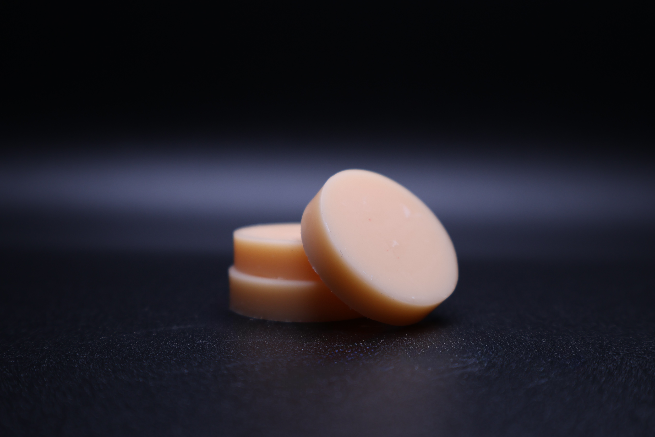 warm cinnamon apple wax melt chips