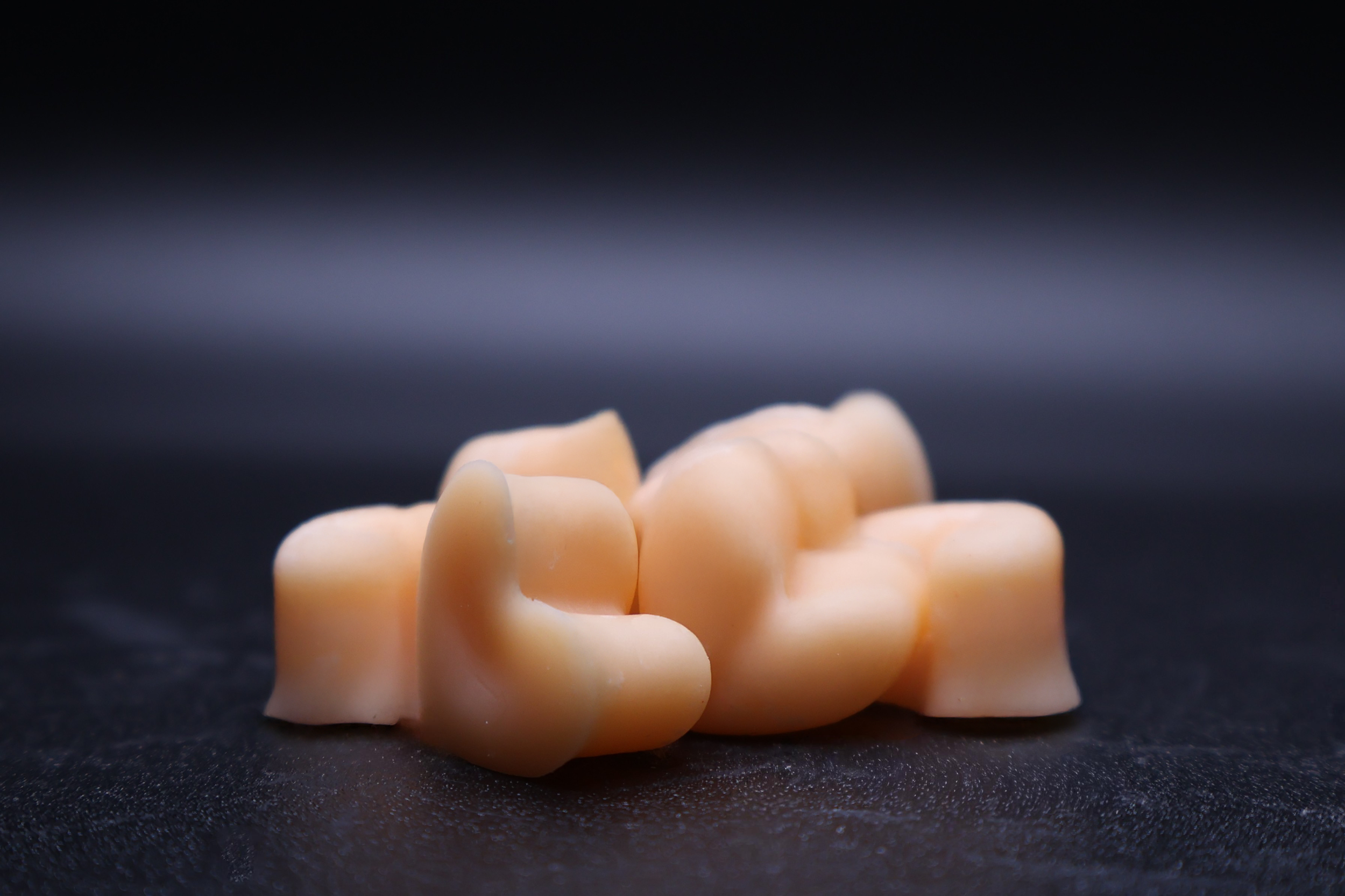 warm cinnamon apple wax melt hearts