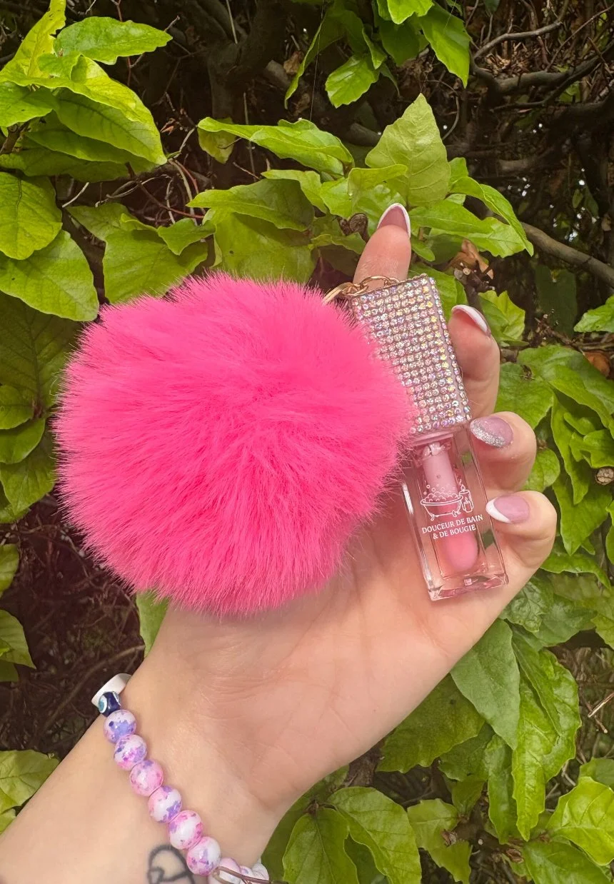 gloss pompom pailletter