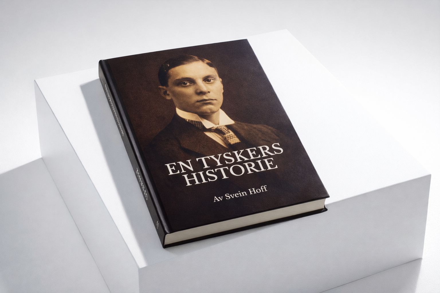 EN TYSKERS HISTORIE av Svein Hoff