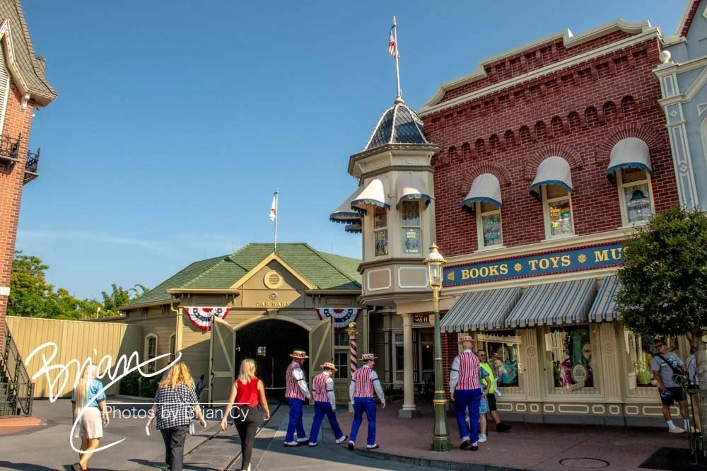 LoRes_WM_20230704_TheFam_Disney_Edit-6292.jpg