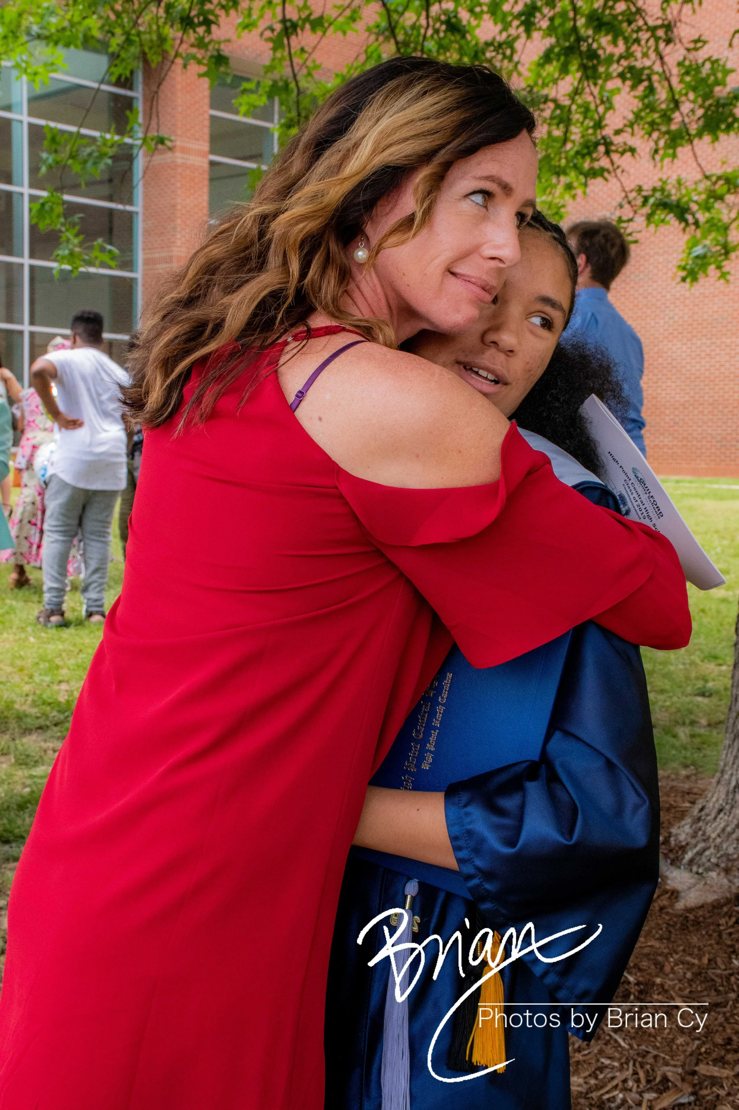 LoRes_WM_20190608_Icyss_Graduation_Edit-0343.jpg