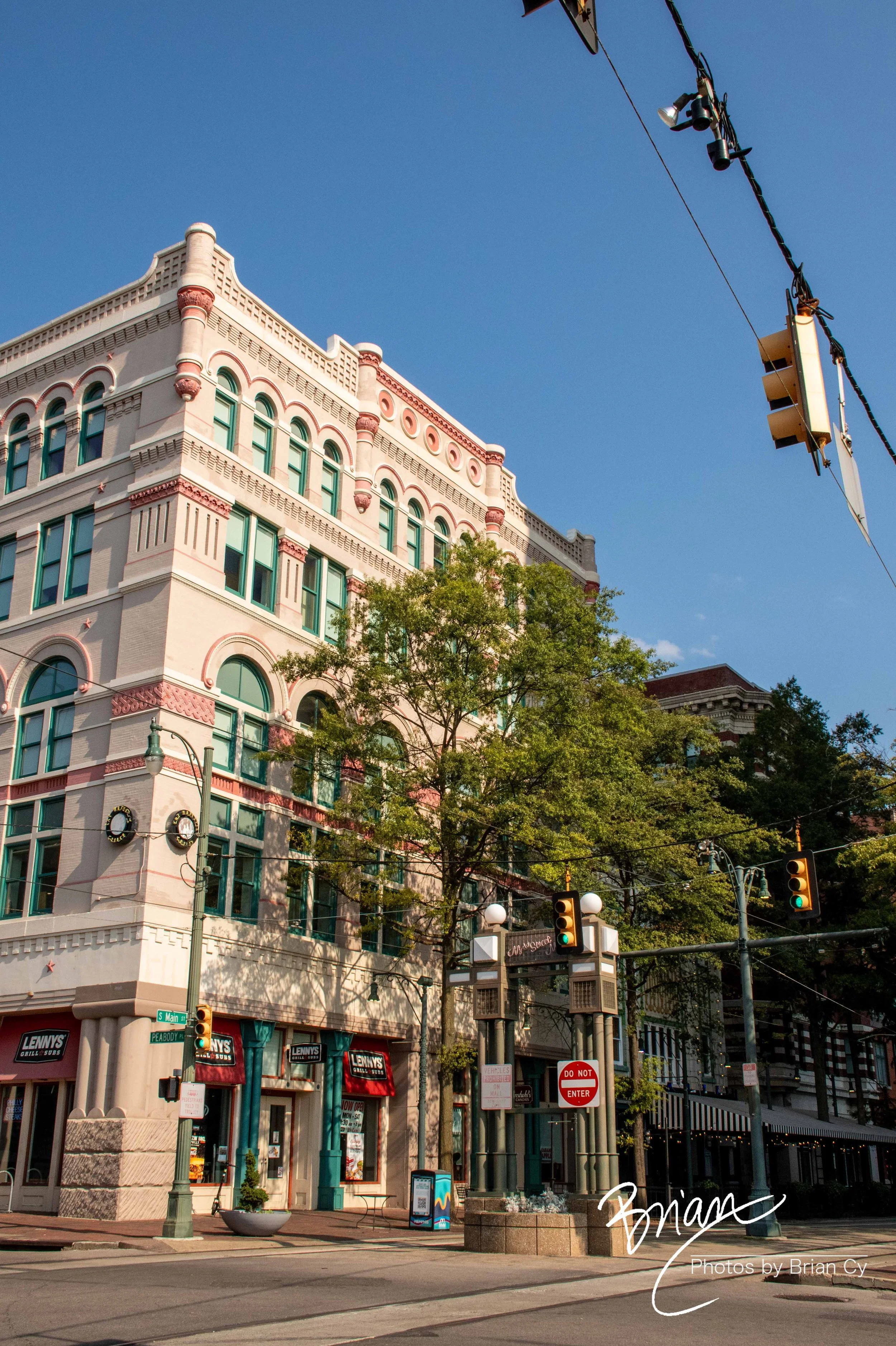 LoRes_WM_20250913_Memphis_Edit-3885.jpg