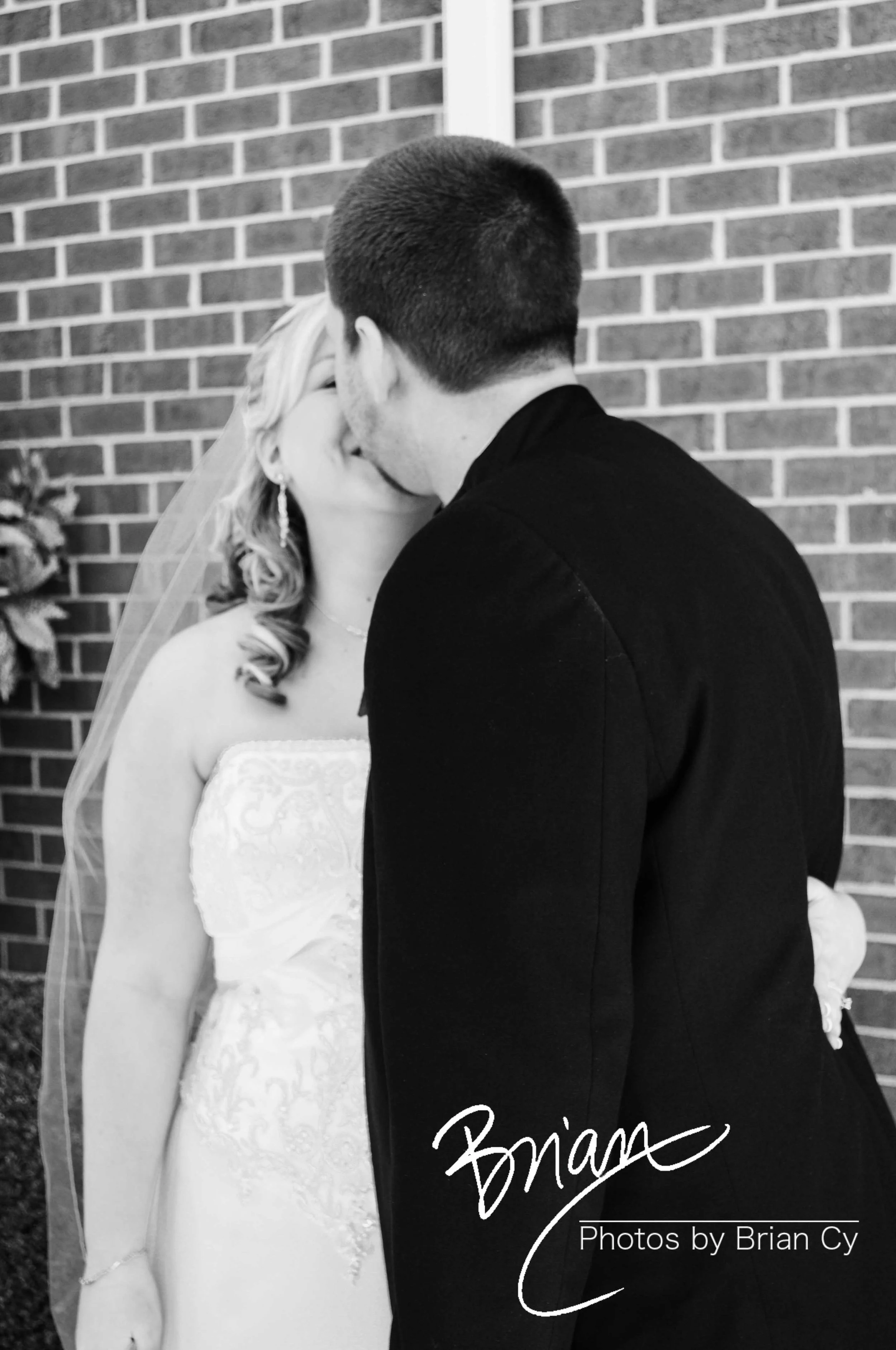 LoRes_WM_20100410_Travis_Wedding_Edit-4243.jpg