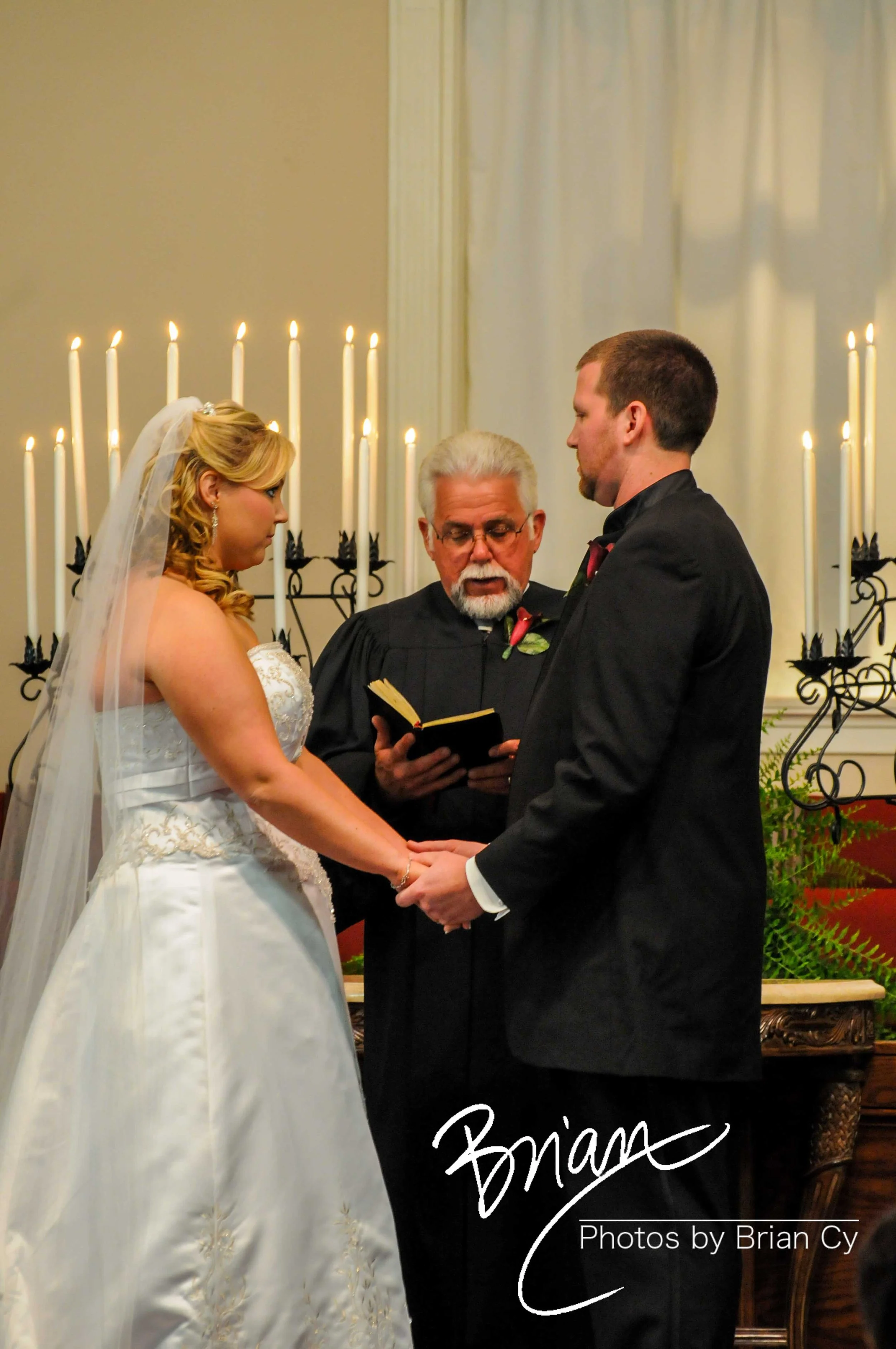 LoRes_WM_20100410_Travis_Wedding_Edit-4107.jpg