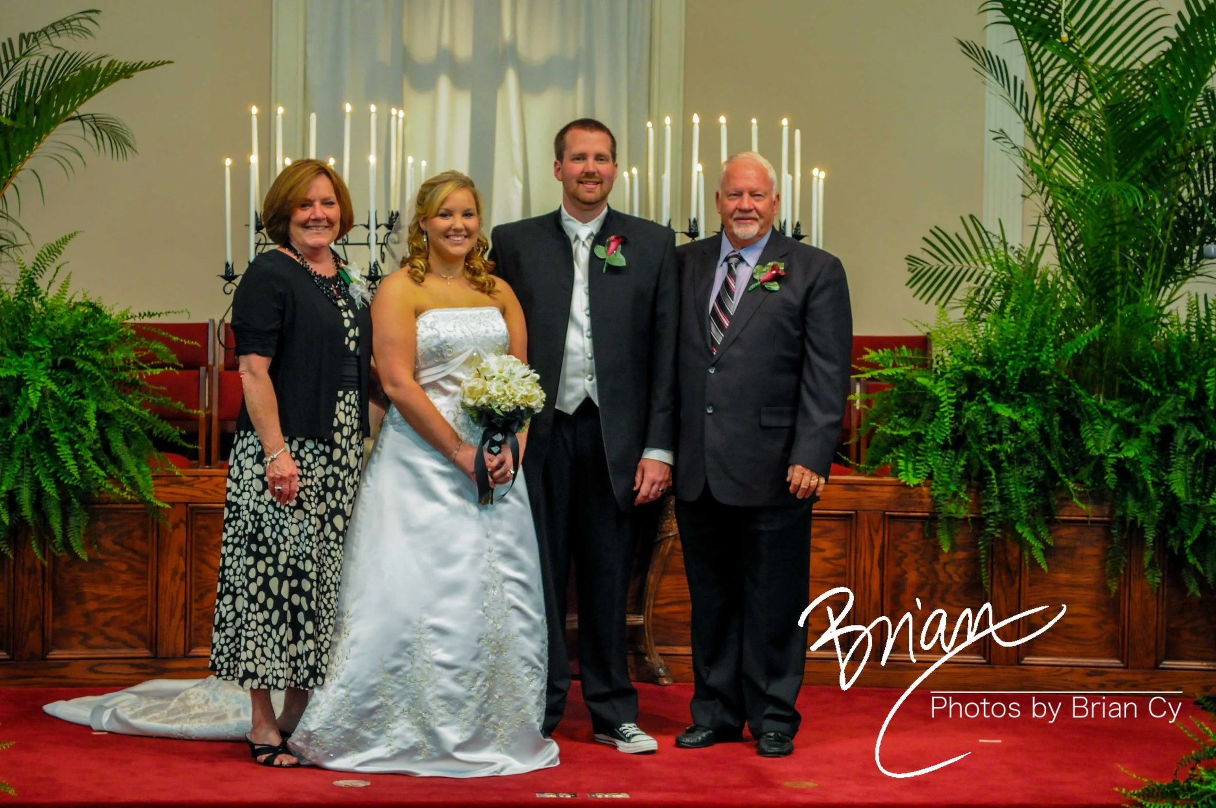 LoRes_WM_20100410_Travis_Wedding_Edit-4275.jpg