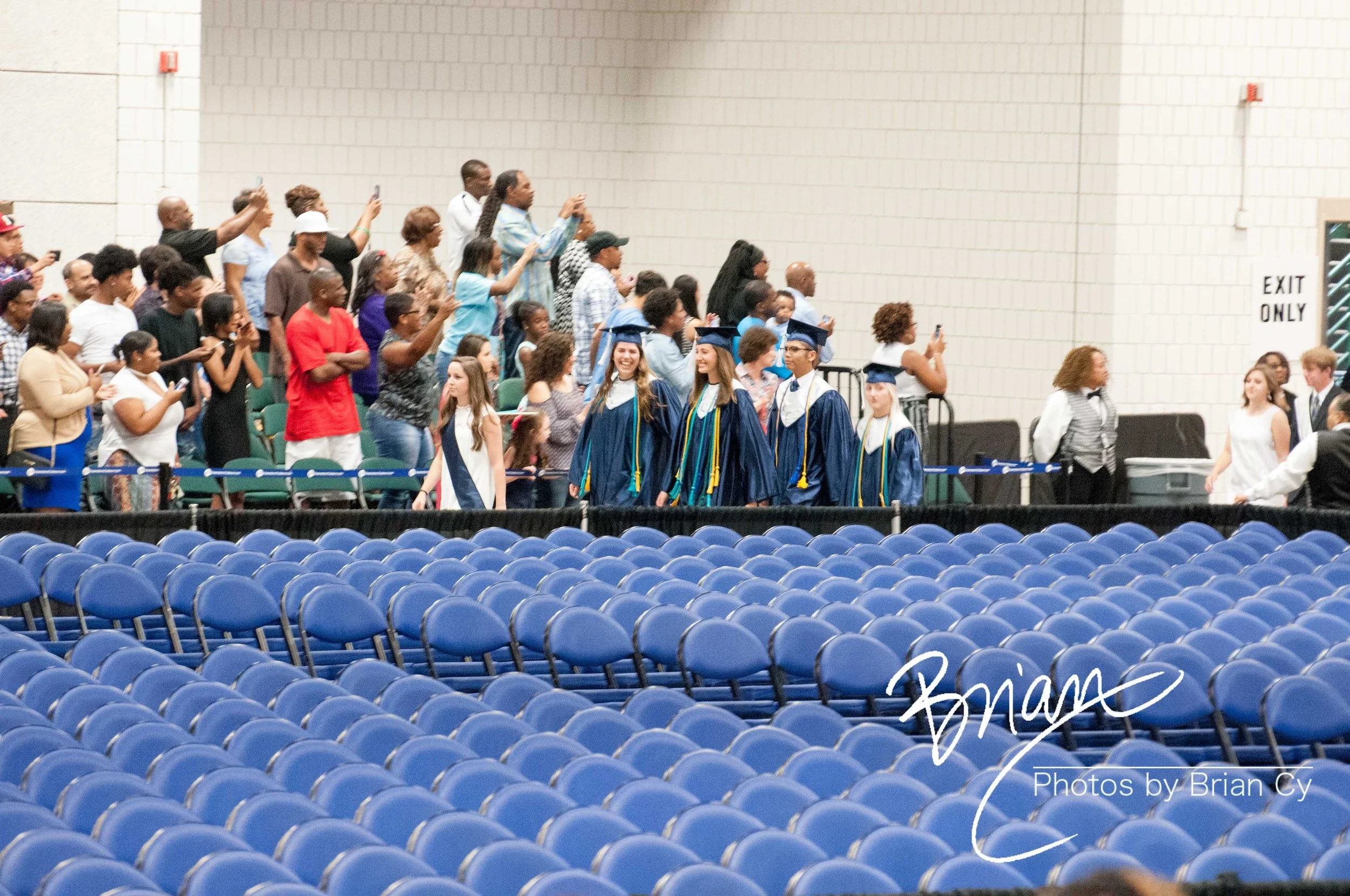 LoRes_WM_20170610_Jocelyn_Graduation_Edit-8802.jpg