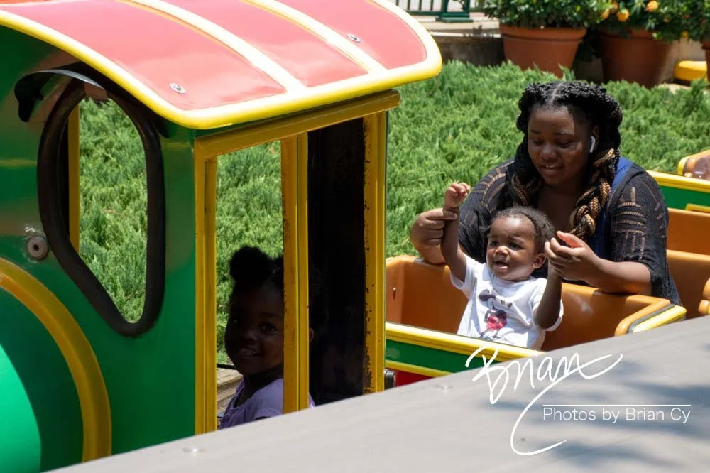 LoRes_WM_20230703_TheFam_DisneySprings_Edit-5995.jpg