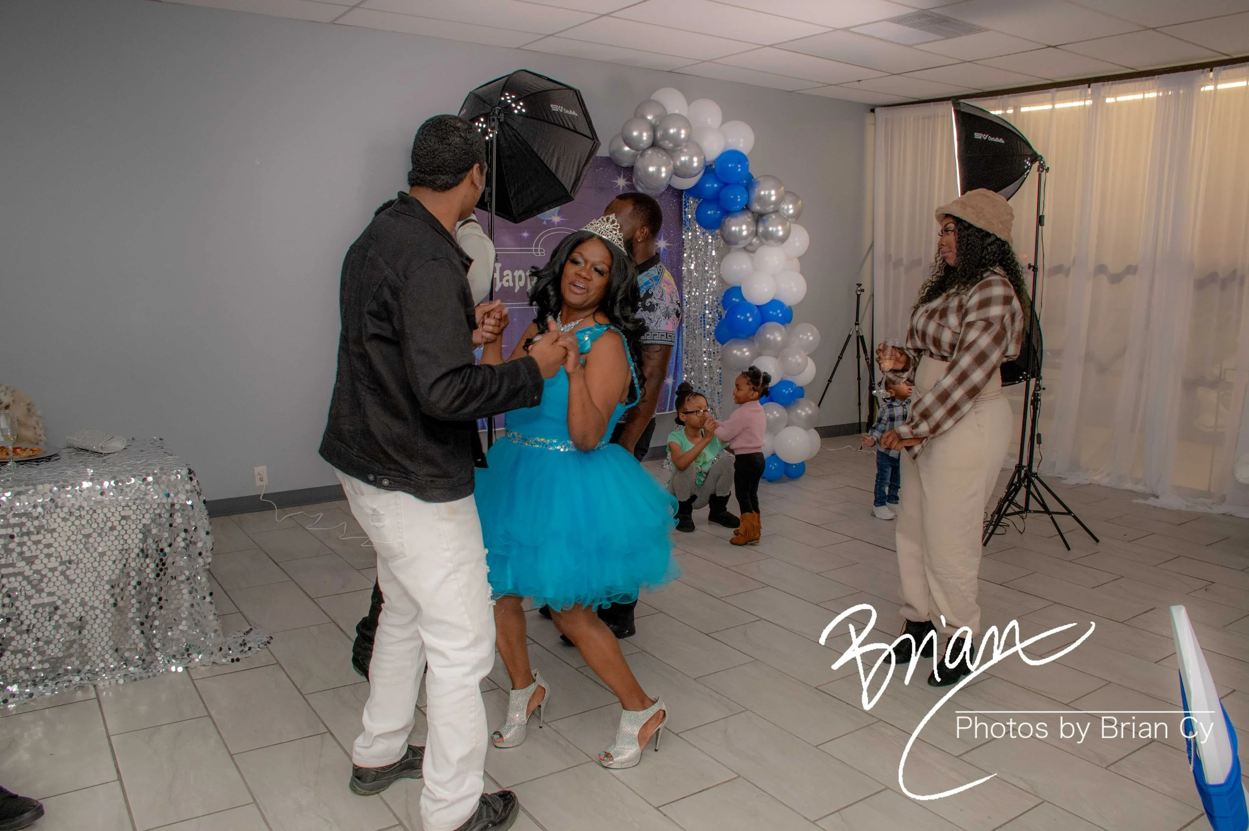LoRes_WM_20211211_Denise_Edit-9027.jpg