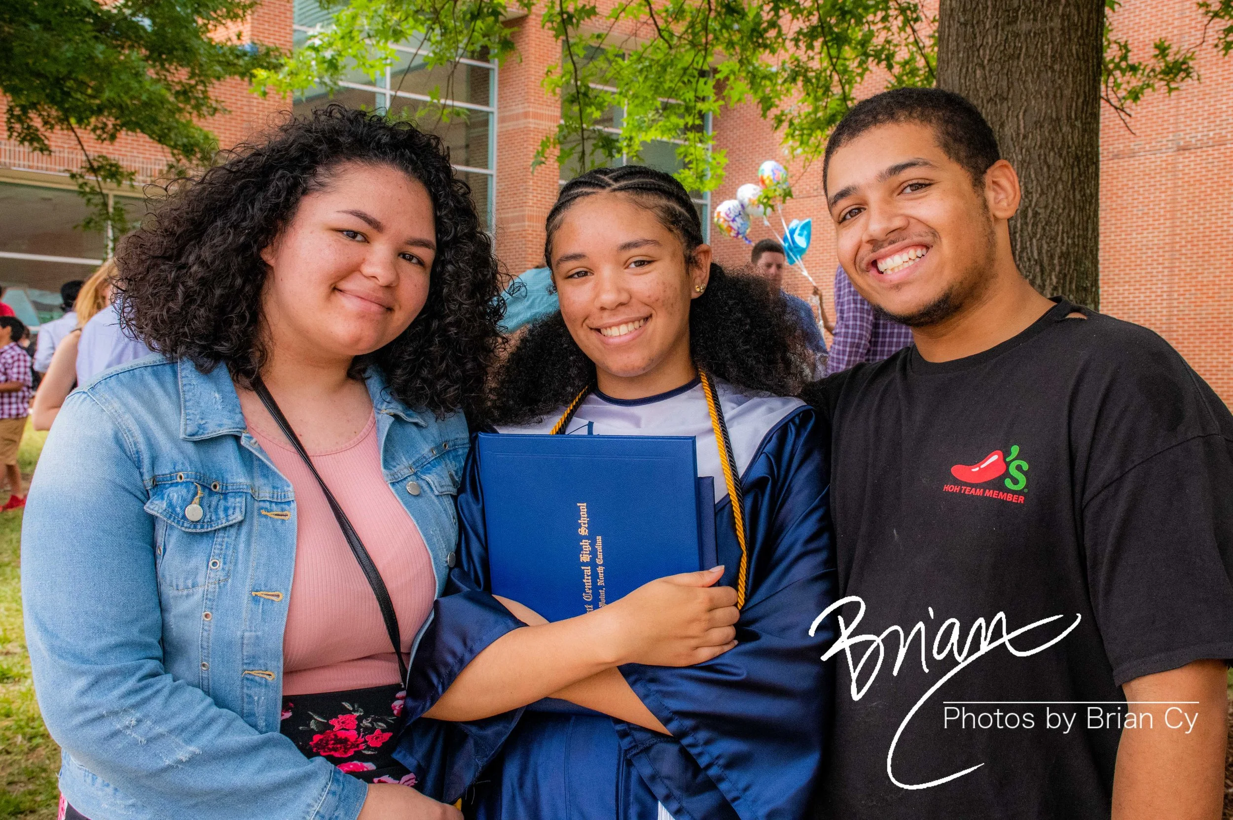 LoRes_WM_20190608_Icyss_Graduation_Edit-0444.jpg