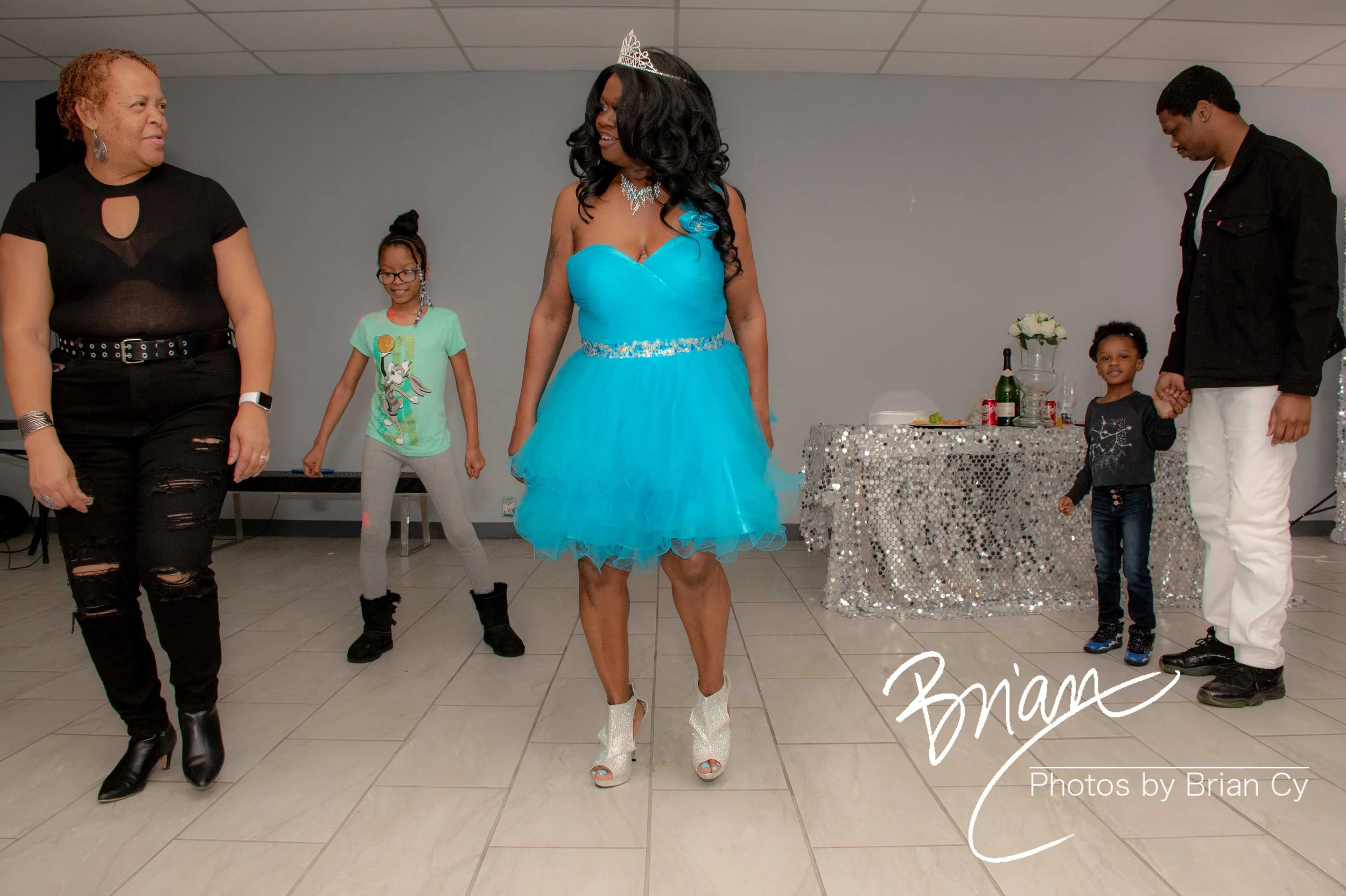 LoRes_WM_20211211_Denise_Edit-9007.jpg
