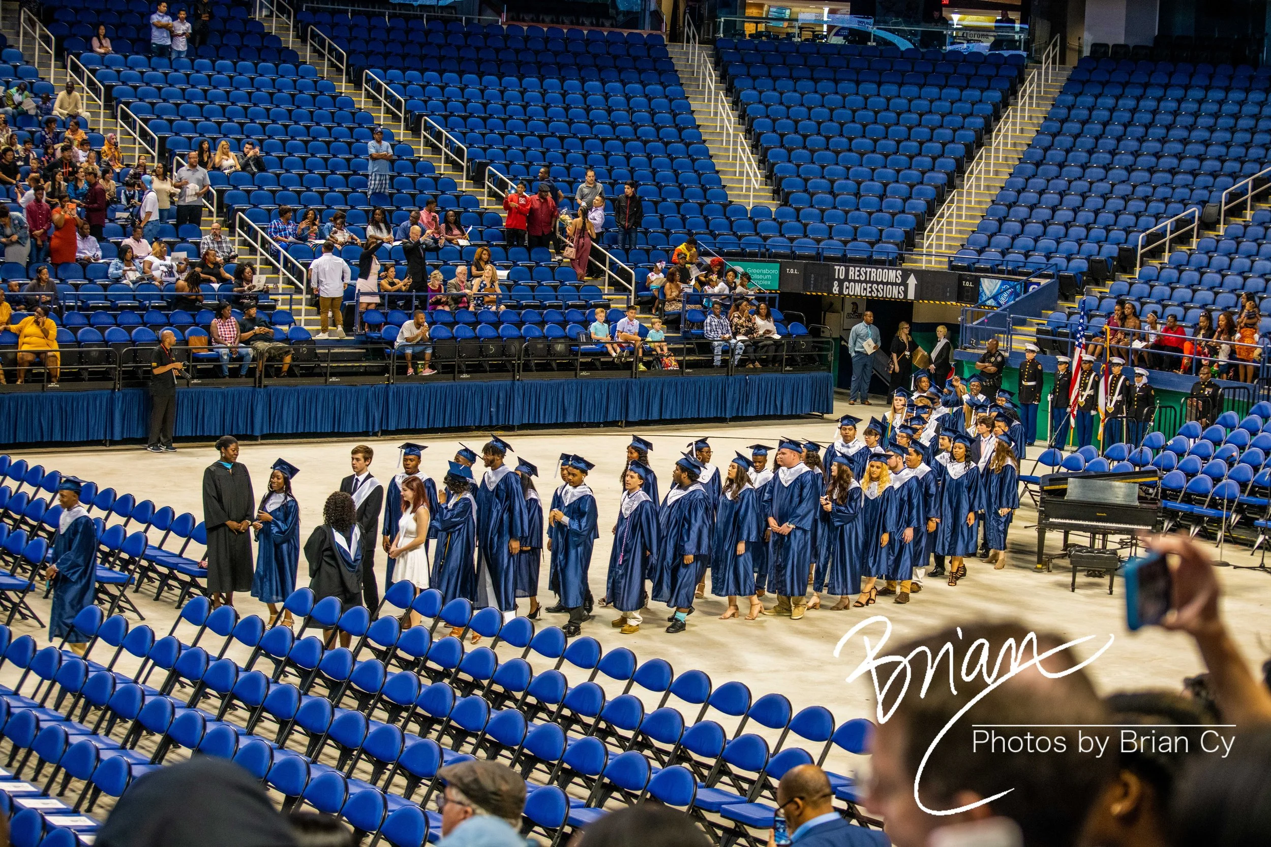 LoRes_WM_20190608_Icyss_Graduation_Edit-9727.jpg