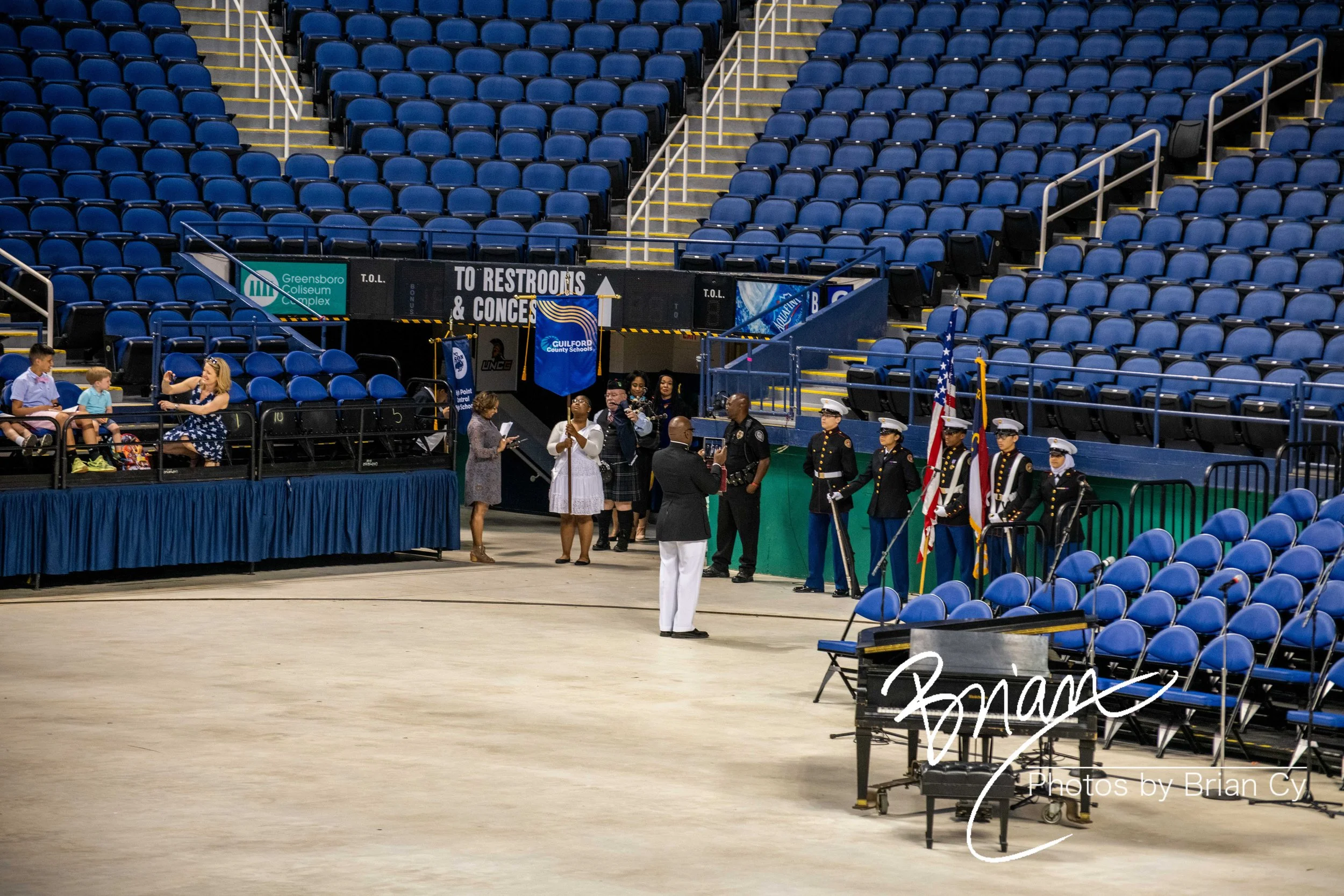 LoRes_WM_20190608_Icyss_Graduation_Edit-9427.jpg