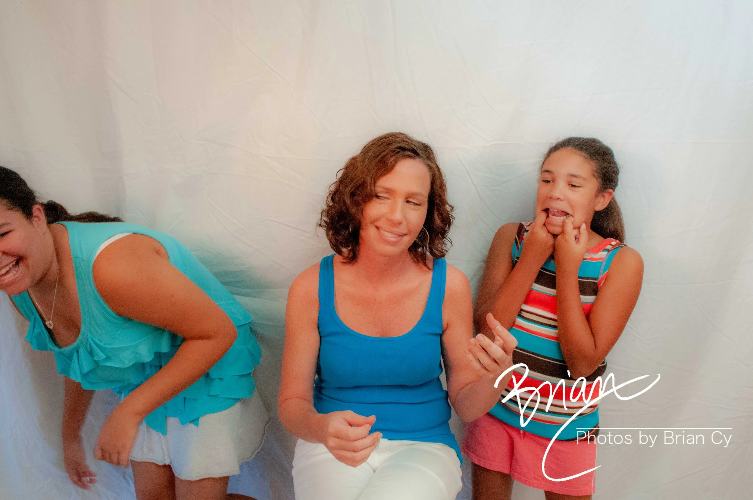 LoRes_WM_20110828_Nieces_Edit-8797.jpg