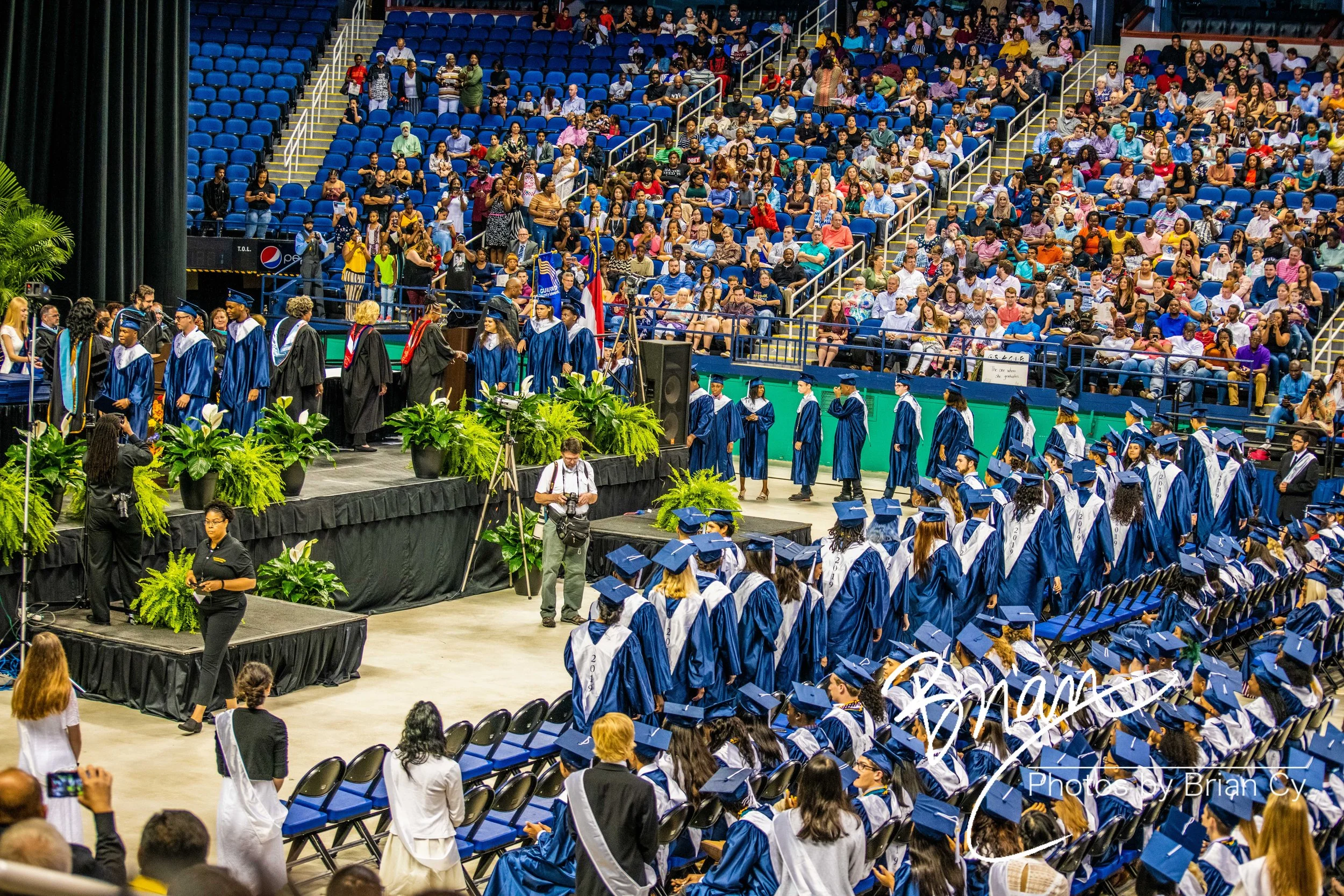 LoRes_WM_20190608_Icyss_Graduation_Edit-9947.jpg