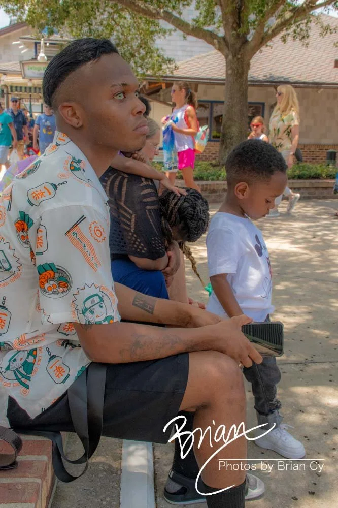 LoRes_WM_20230703_TheFam_DisneySprings_Edit-6078.jpg