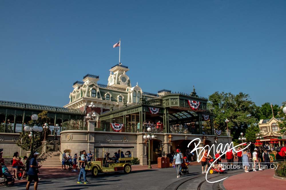 LoRes_WM_20230704_TheFam_Disney_Edit-6309.jpg