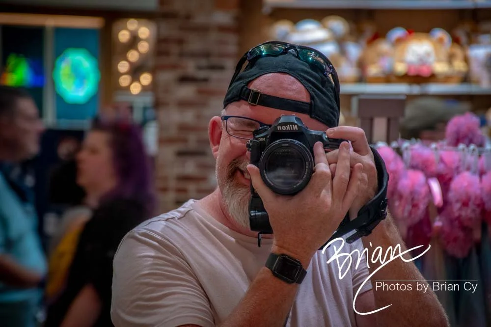 LoRes_WM_20230703_TheFam_DisneySprings_Edit-5920.jpg