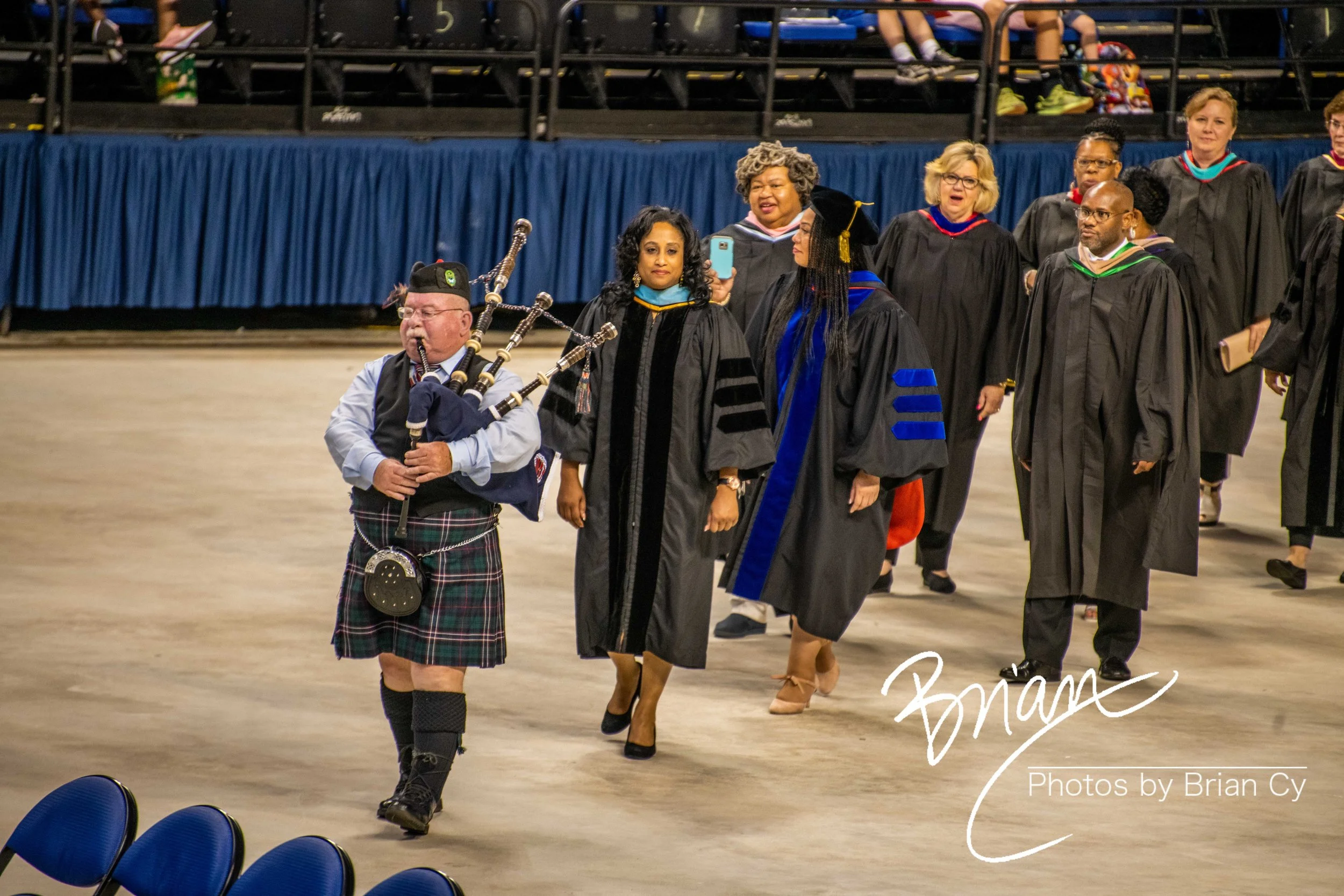 LoRes_WM_20190608_Icyss_Graduation_Edit-9448.jpg