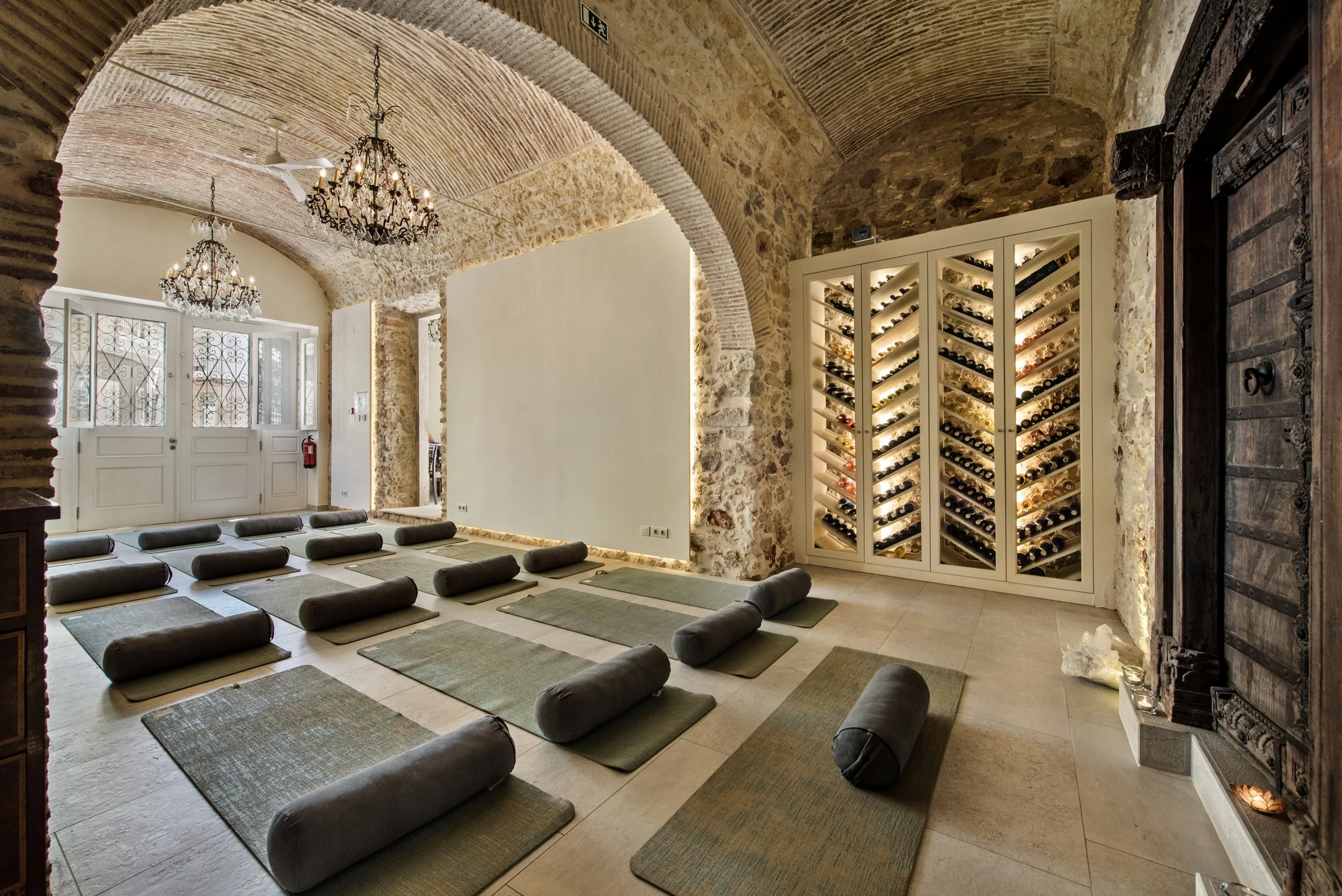 Meditation and restorative movement room at the Olhão retreat house