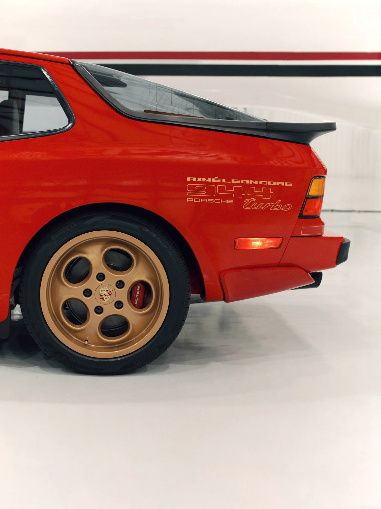 24.03_ALD_PORSCHE_ALD_HB_240402_ 2.jpg