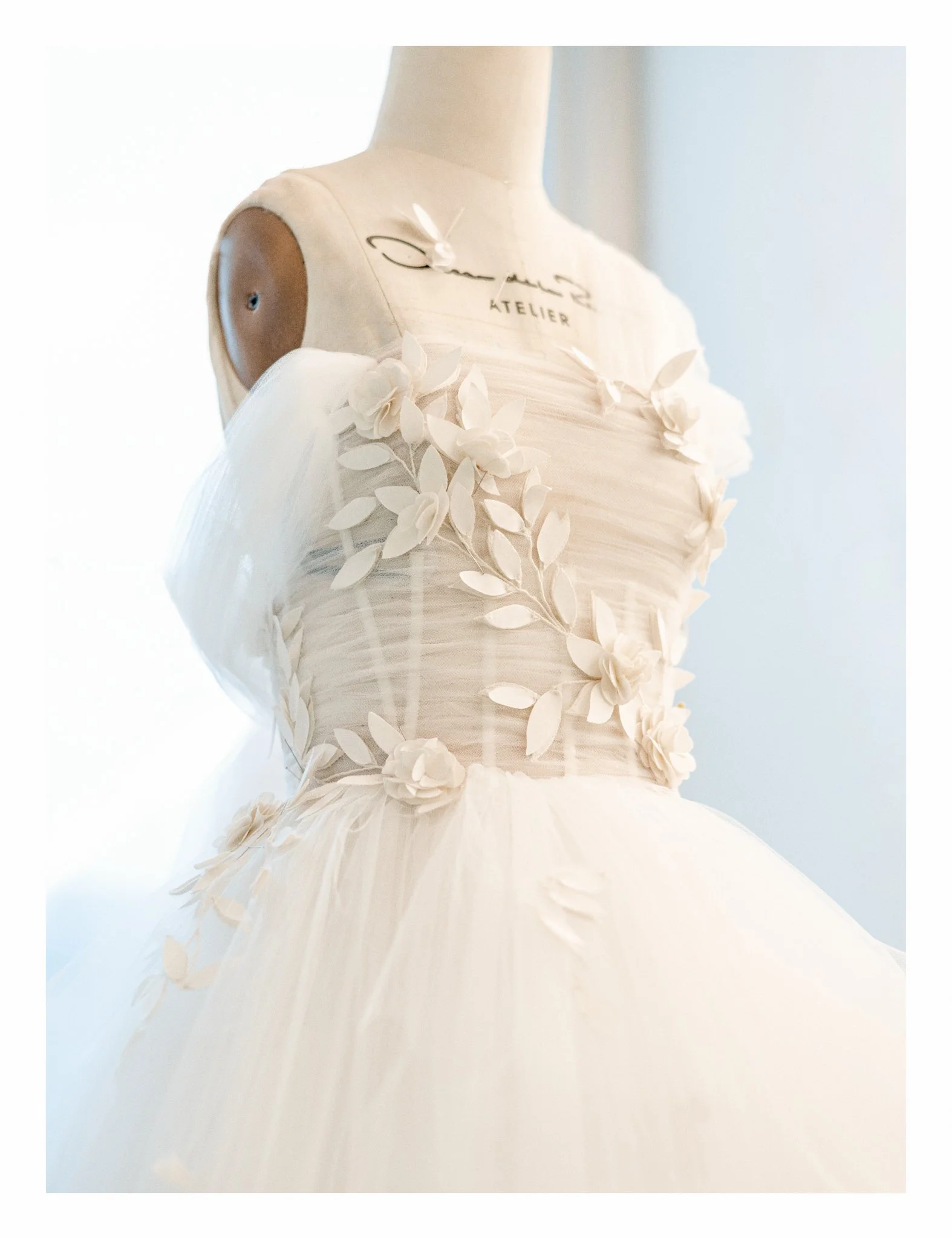 20200902_ODLR_BRIDAL_F21_001.jpg