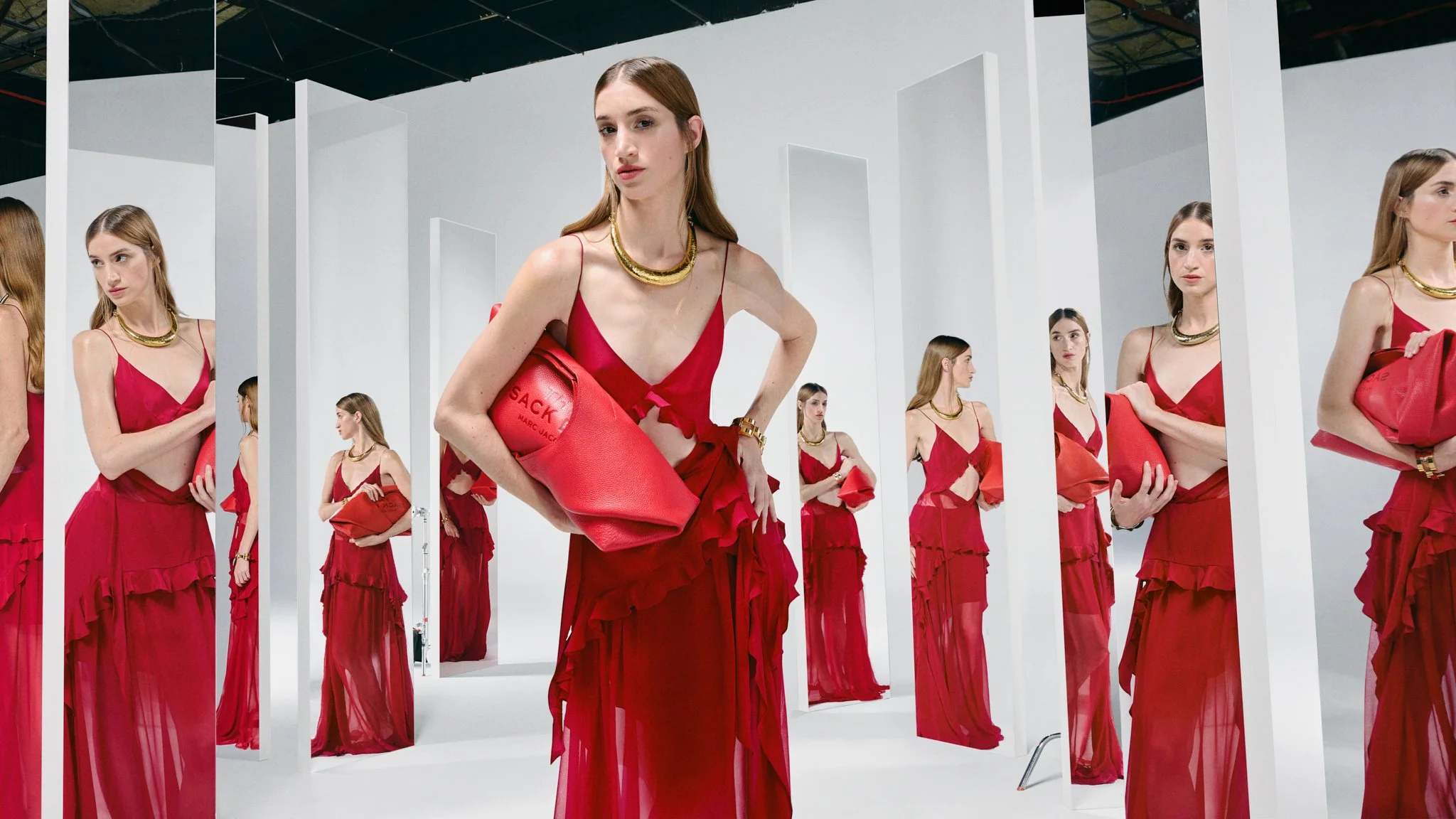 2024.08_EBAY_FASHION_COMPOSITE_BASE_CAR 1.jpg