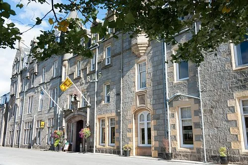 Treat yourself to a relaxing getaway in the heart of the beautiful Scottish Highlands with an overnight stay for two at the historic Grant Arms Hotel in Grantown-on-Spey. Starting bid £60.