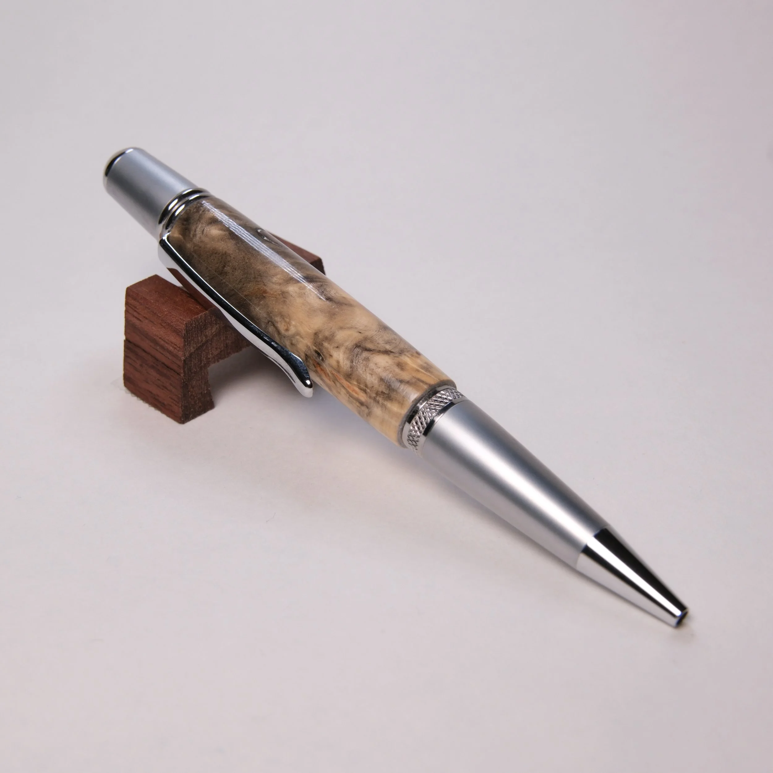 Wall Street II Elegant - Boxelder Wood