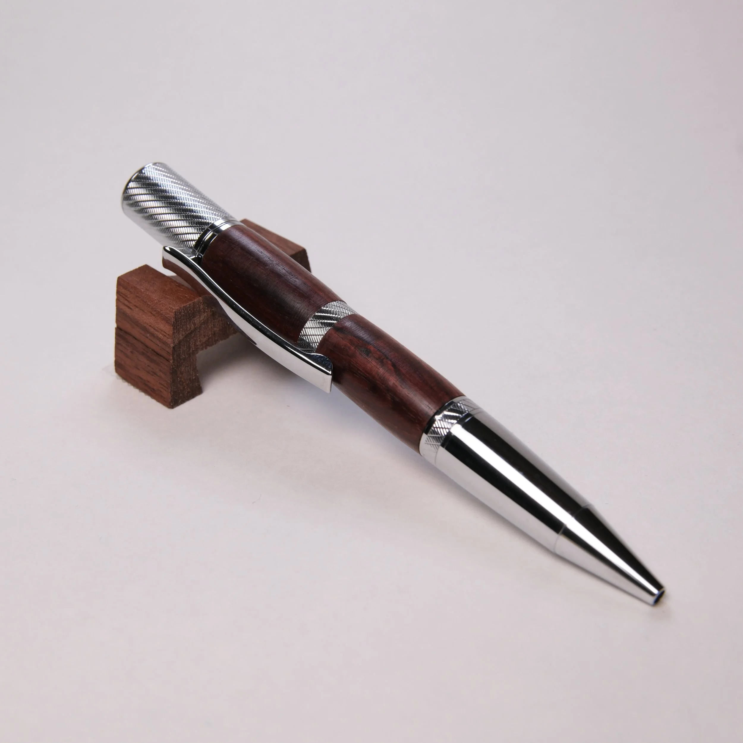 Pluma Series -Rose Wood