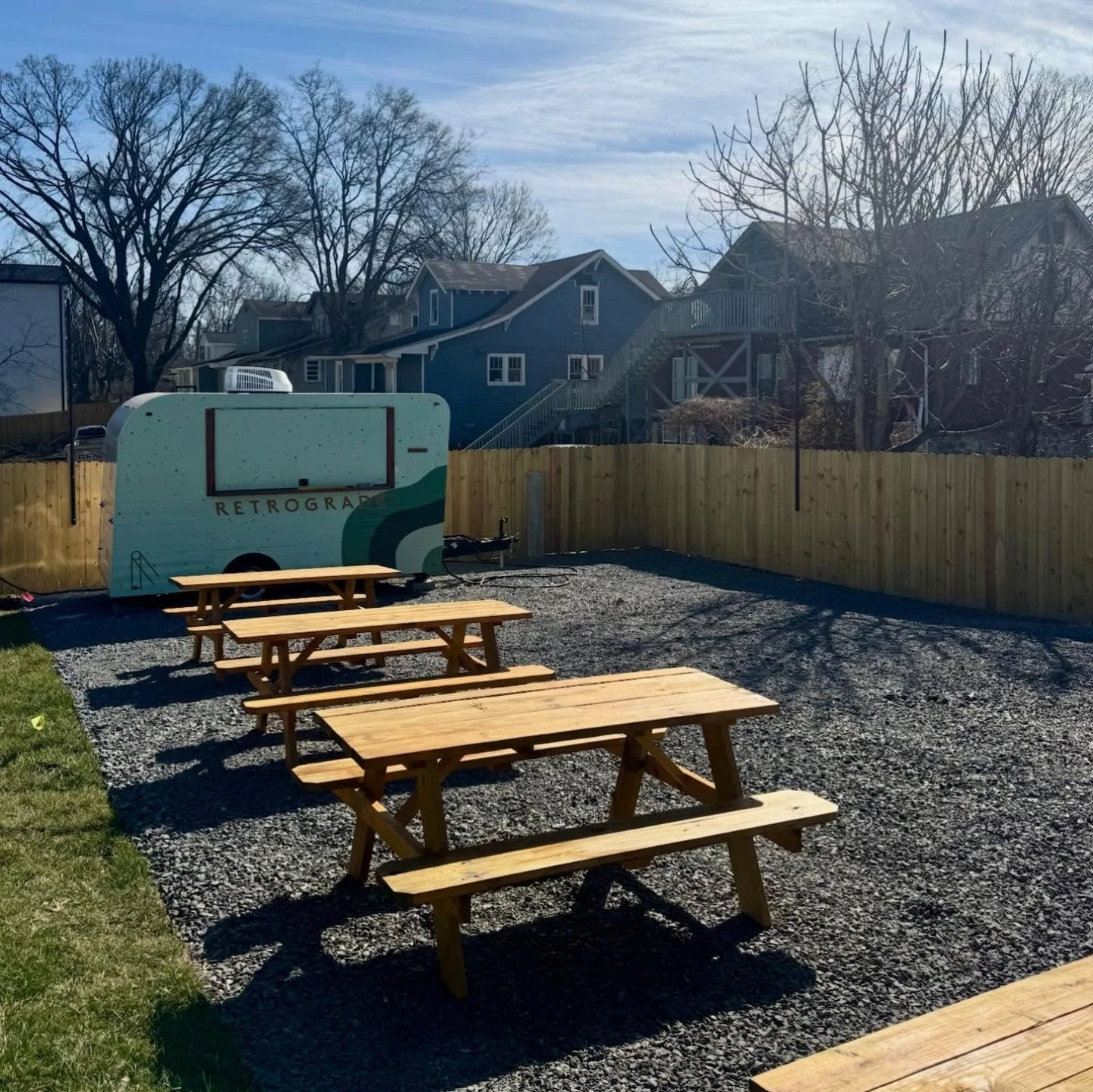 Lost and Found is looking to complete our food truck lineup! 

We&rsquo;re hoping to fill the spot 🔝with a neighborhood truck specializing in chef-driven Mexican, Latin-American fare, &amp; a really really good burger. 

Opening mid-March, with seas