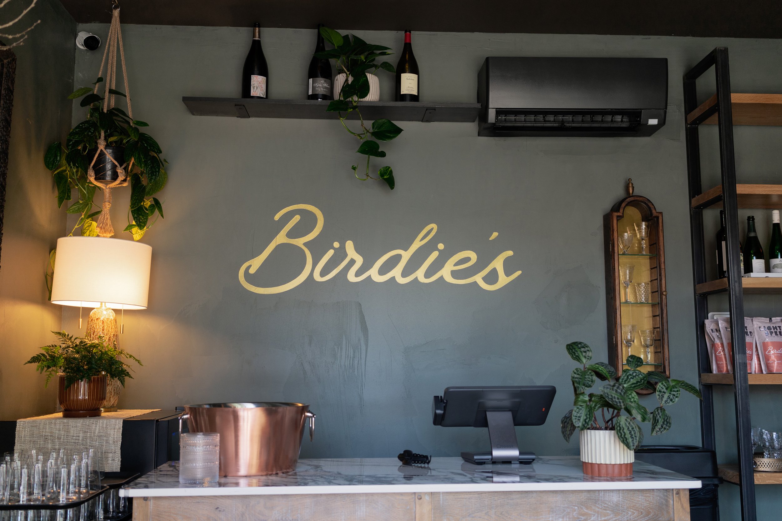 Birdie's Wine Bar