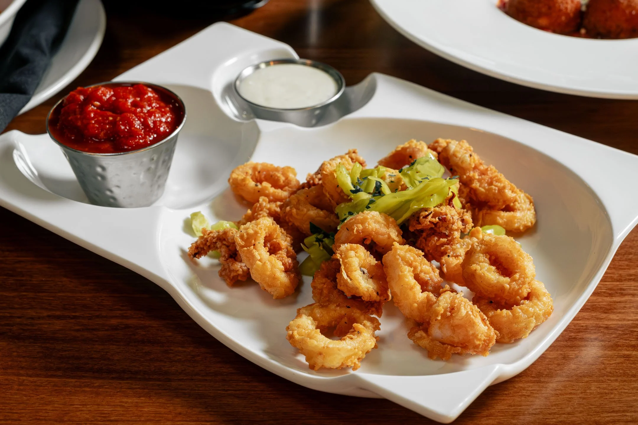 D_Agostinos_FriedCalamari_12_04_25-2.jpg
