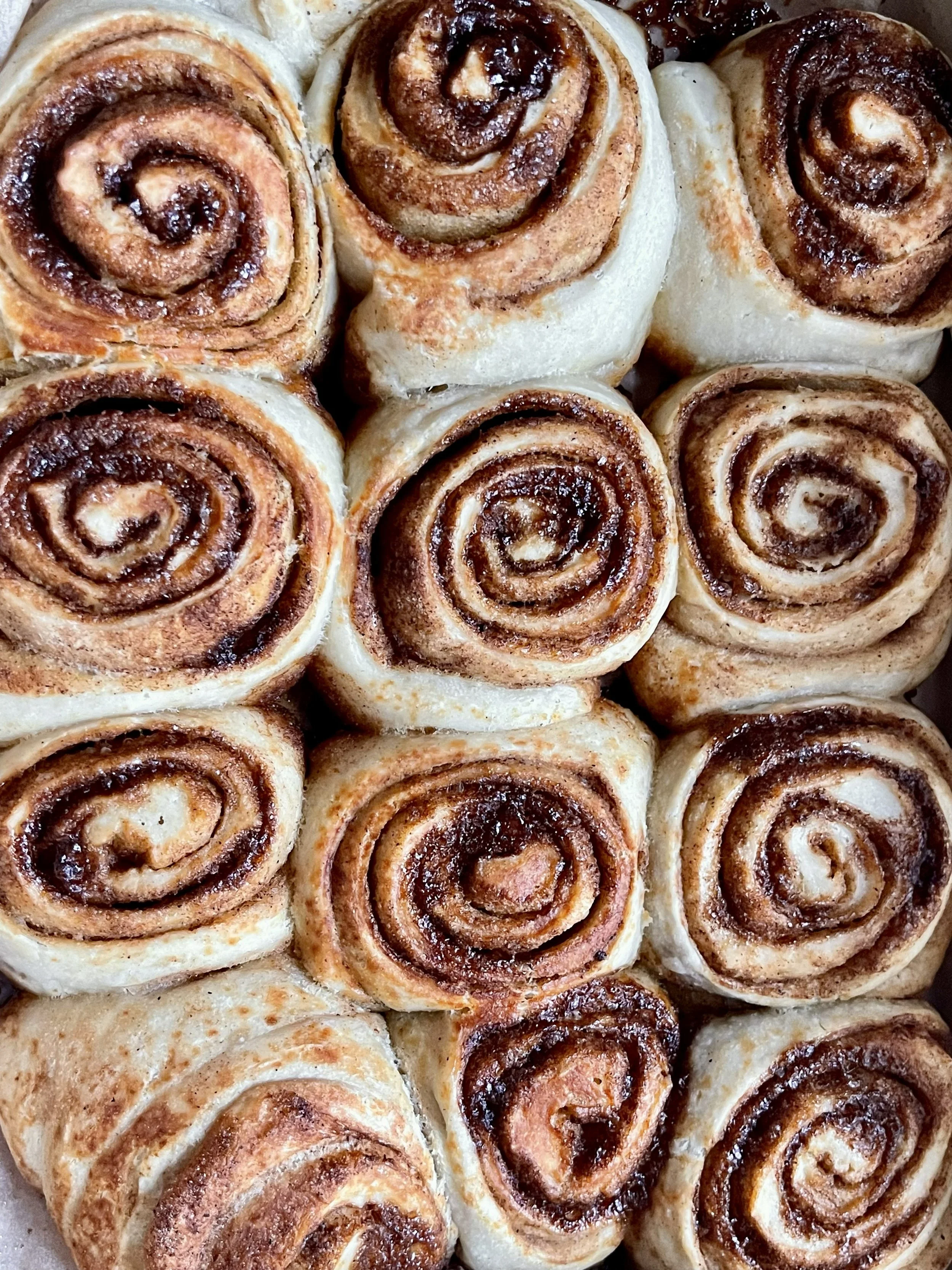 Dee Dee's Cinnamon Rolls! (4) (Sunday Pick up ONLY!)