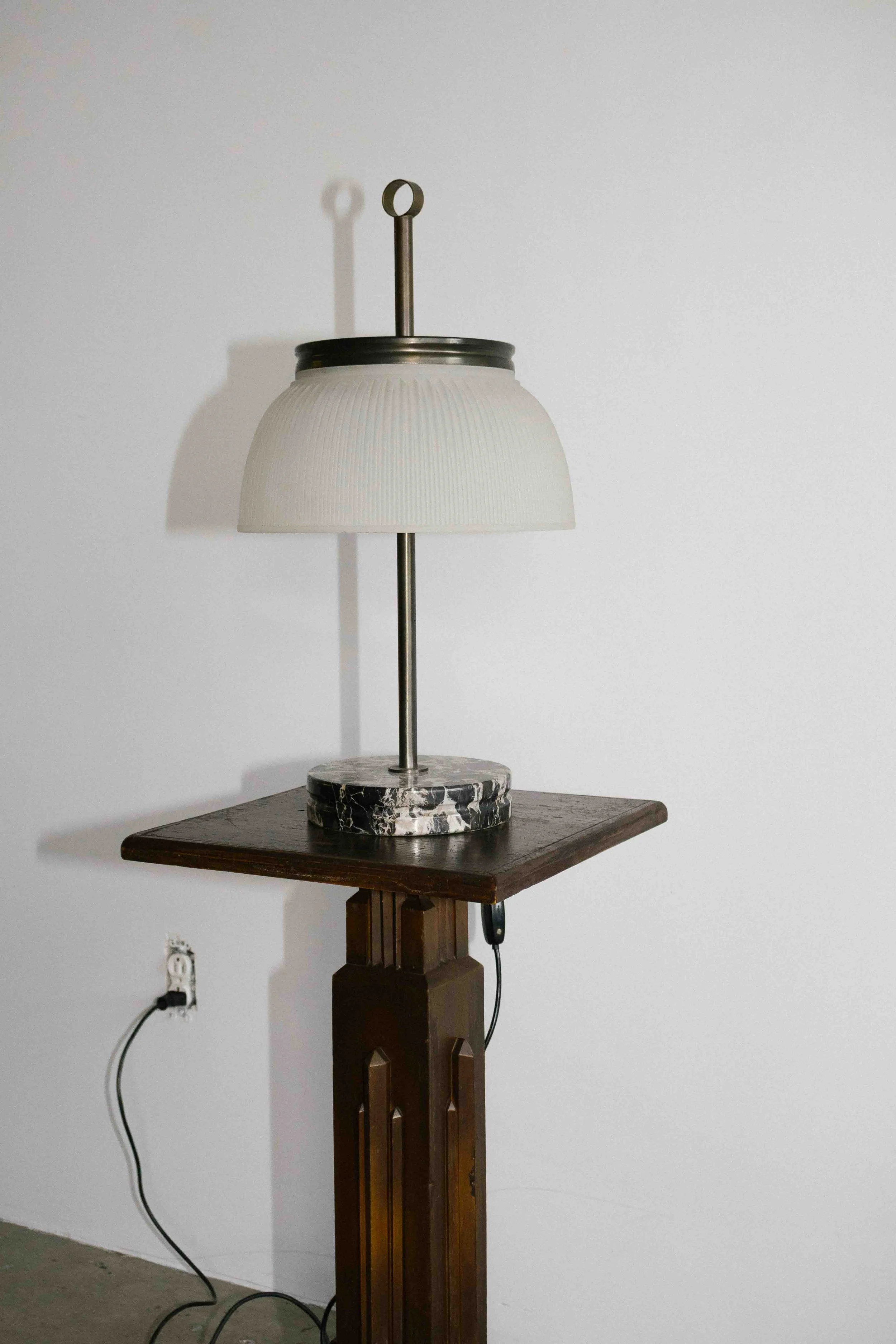 08-31-2026-Lampe_Artemide_enzo-2.jpg