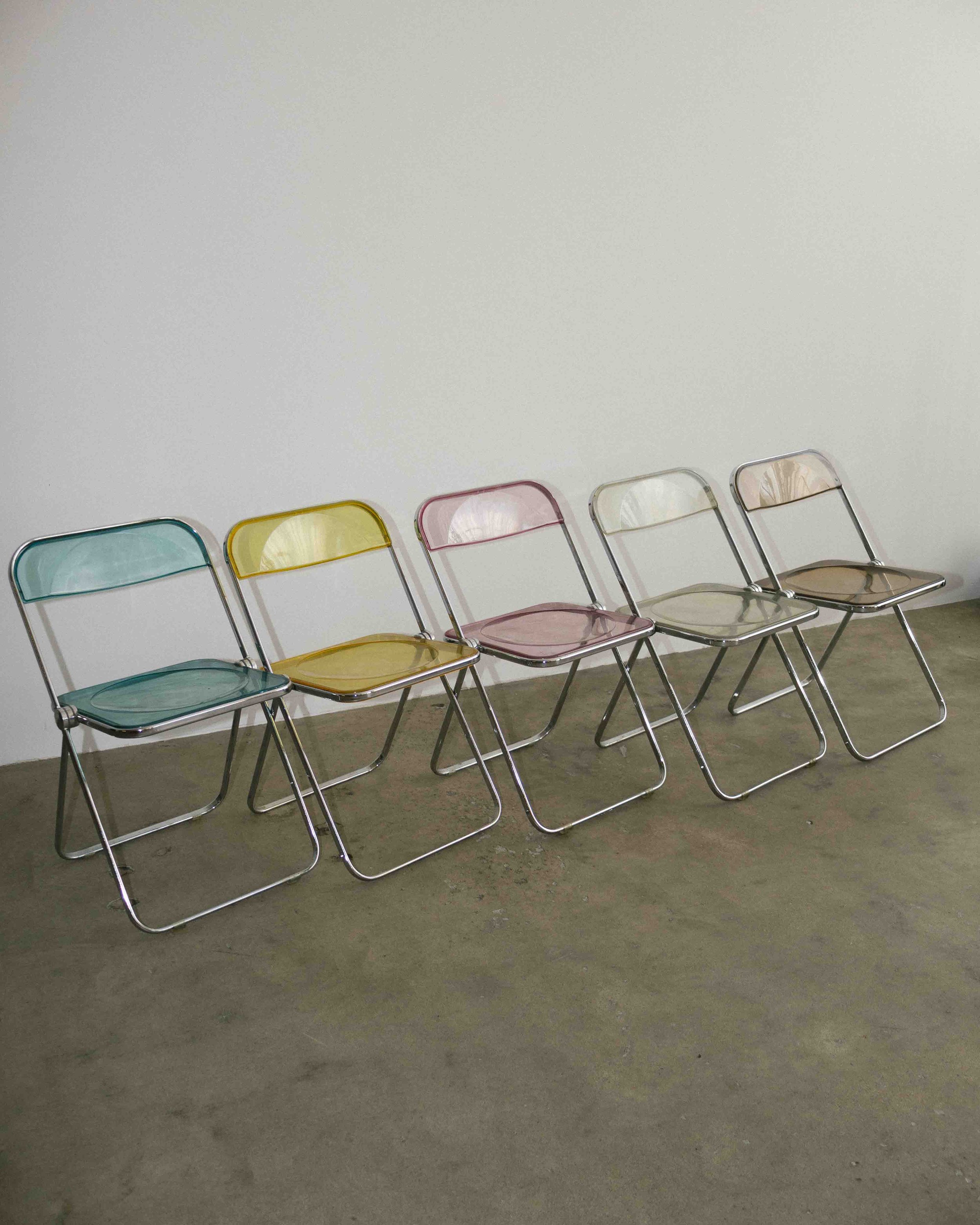 05-25-2026-Chaises-Plia-Piretti-6.jpg