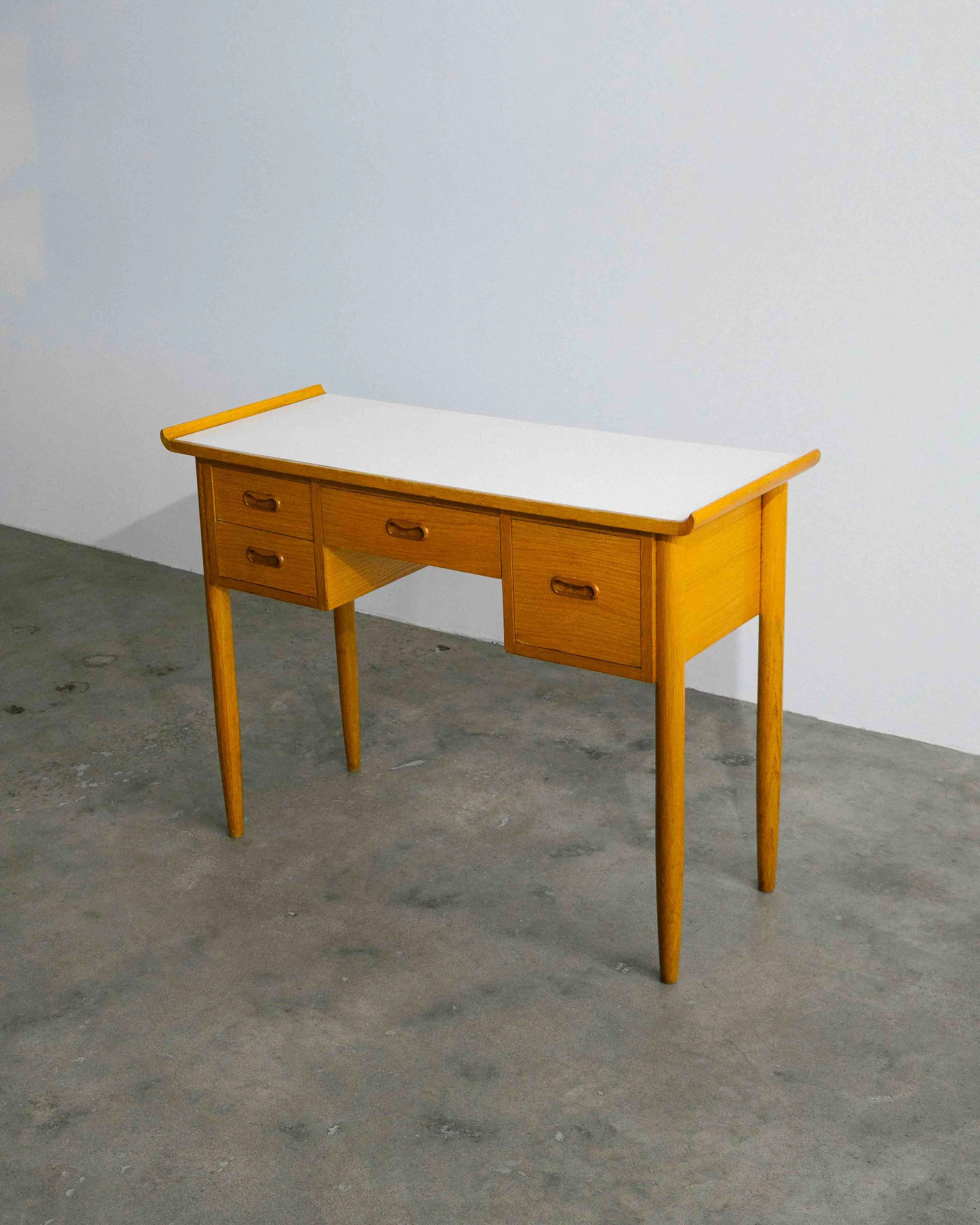 Children’s Desk by Standard Furniture Co. — Canada, c.1960s - vintage montreal canada