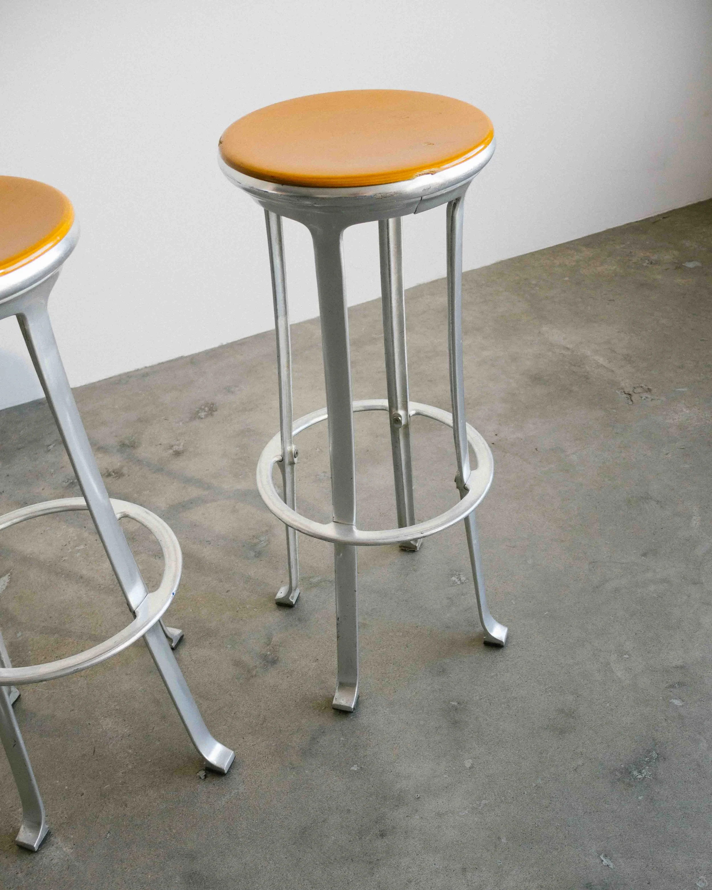 Bar Stools by Joan Casas Y Ortinez for Indecasa Design Vintage Montreal