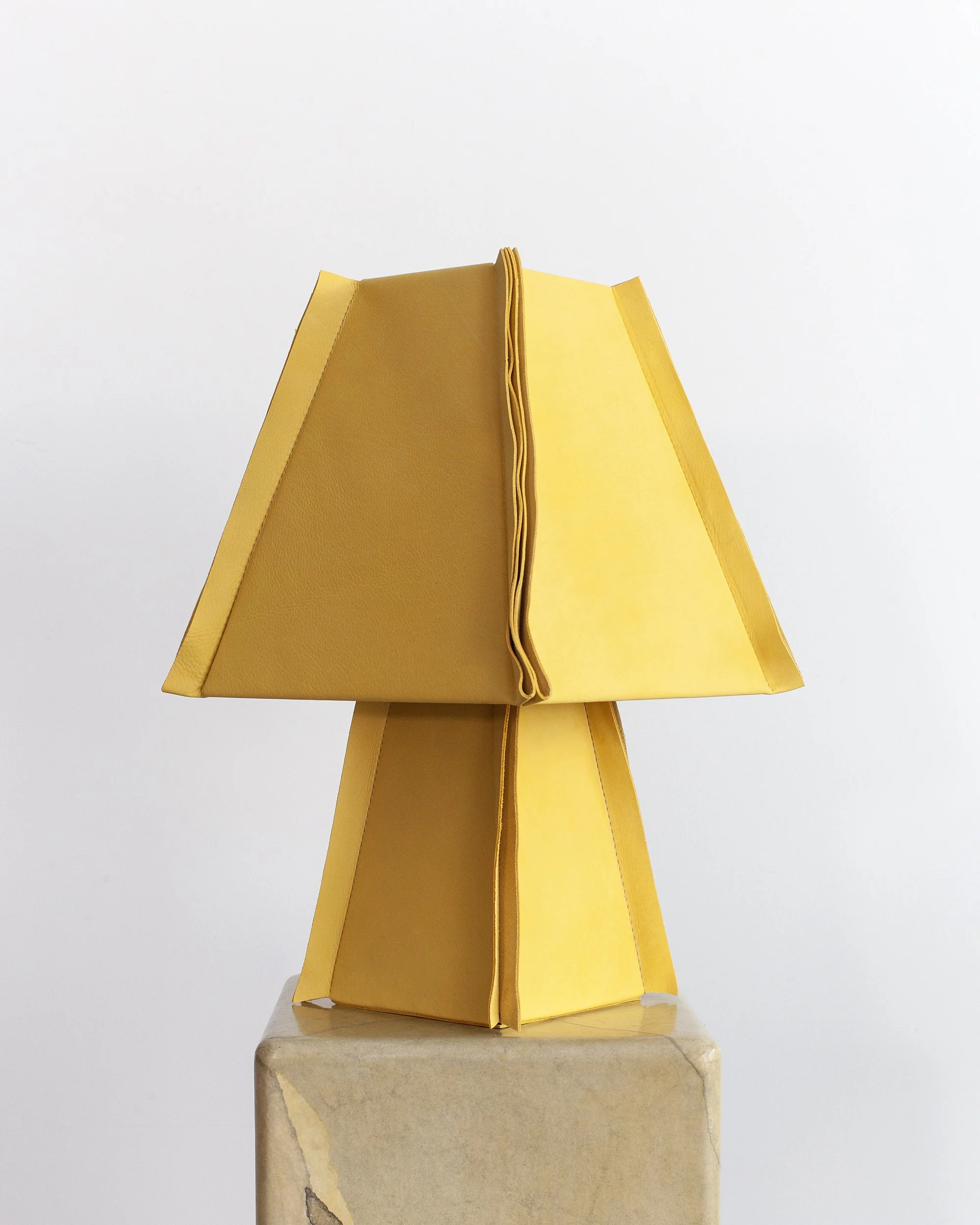 Pleine Fleur Table Lamp by Séjour x JETA Design Montreal Québec