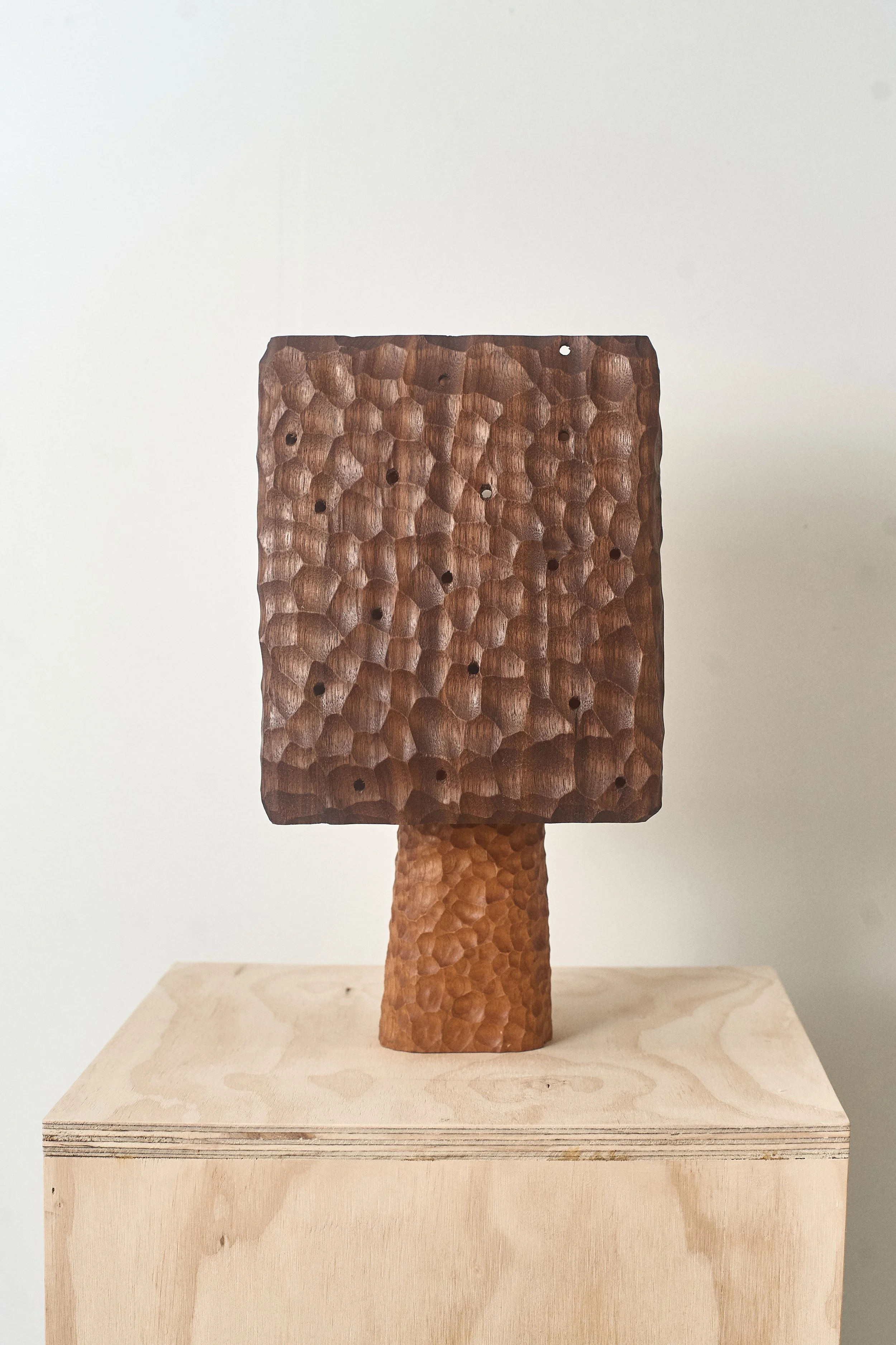 wood sculpted lamp