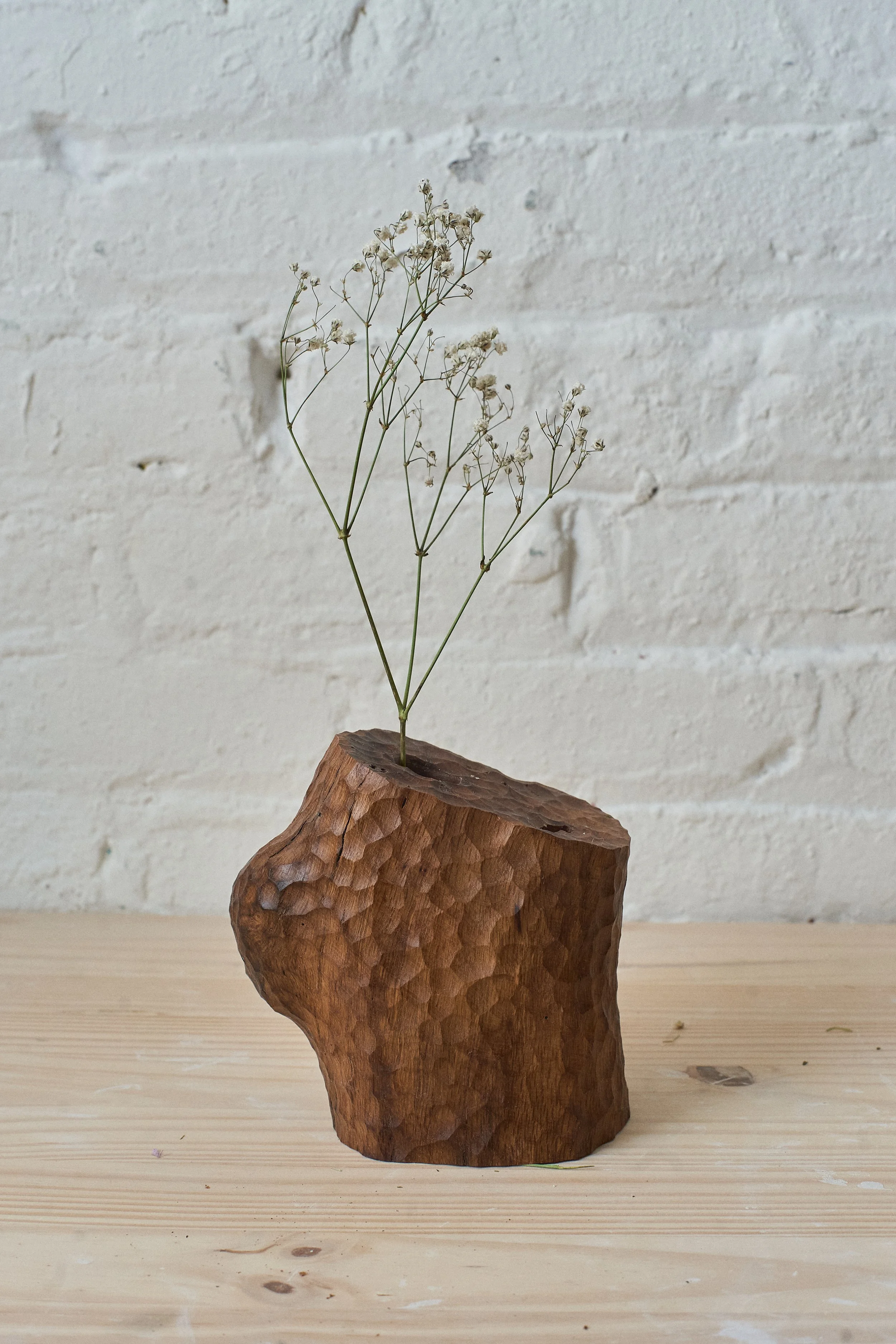 Oak "elbow" Vase