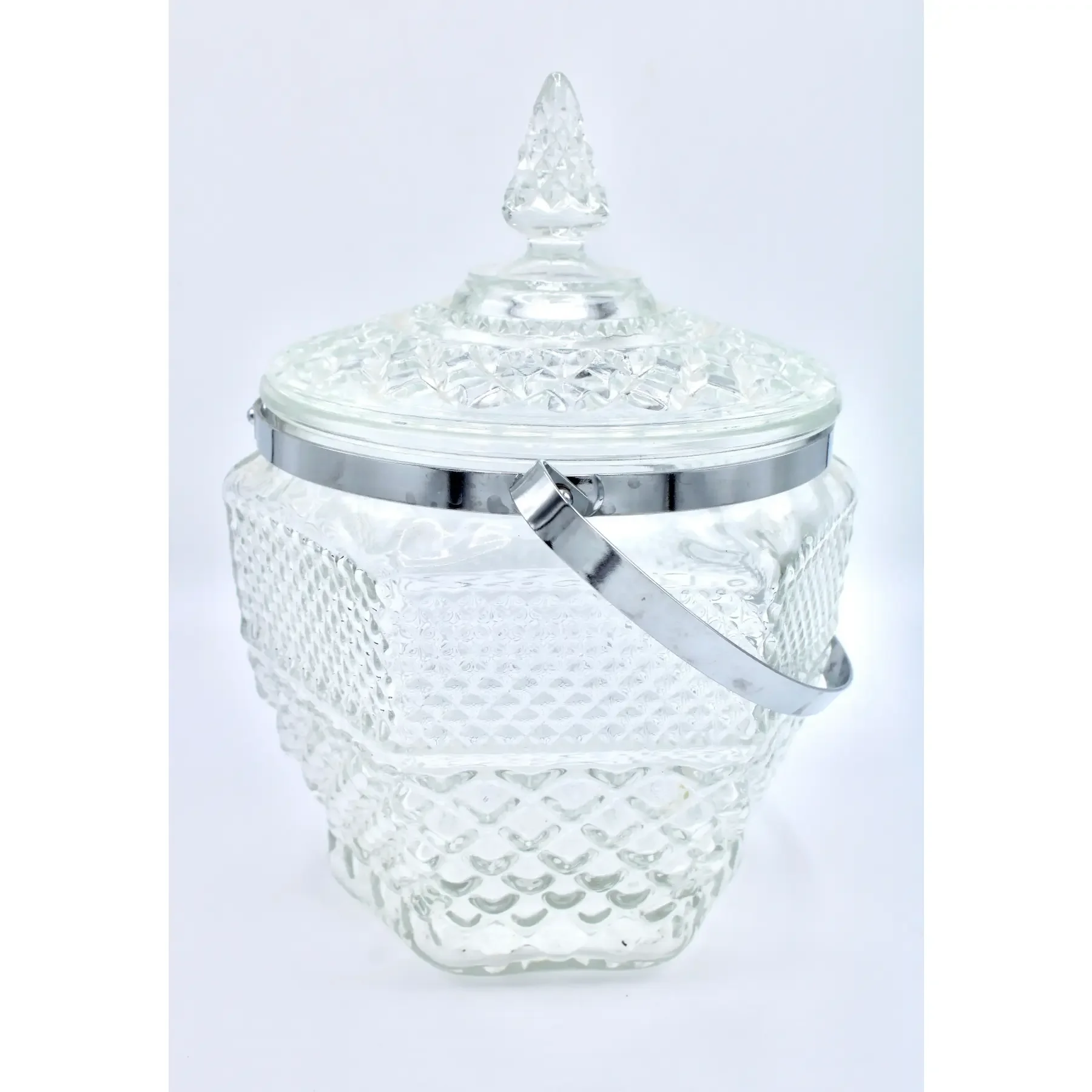 mid-century-italian-crystal-biscuit-jar-8730.webp