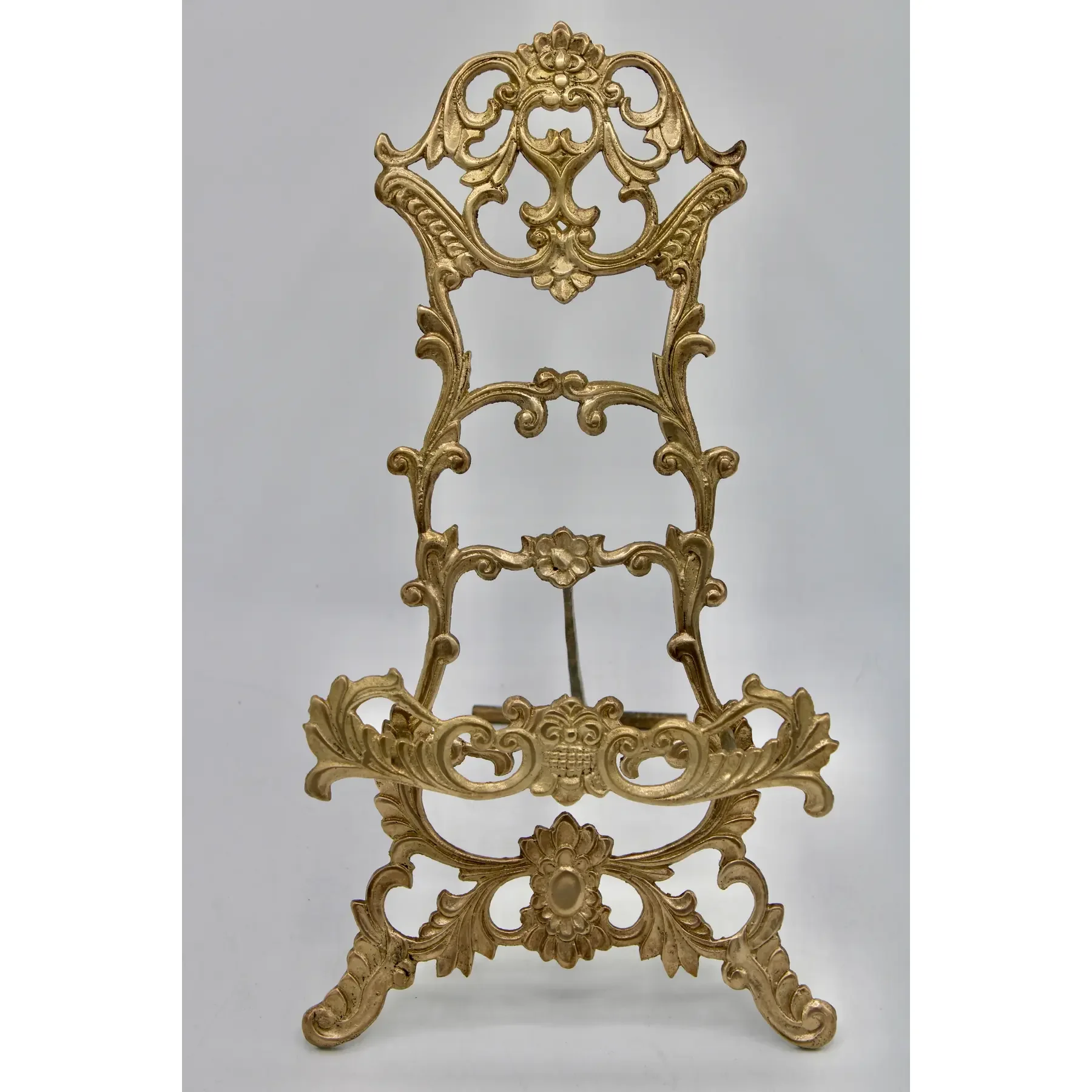 1930s-art-nouveau-brass-easel-0175.webp