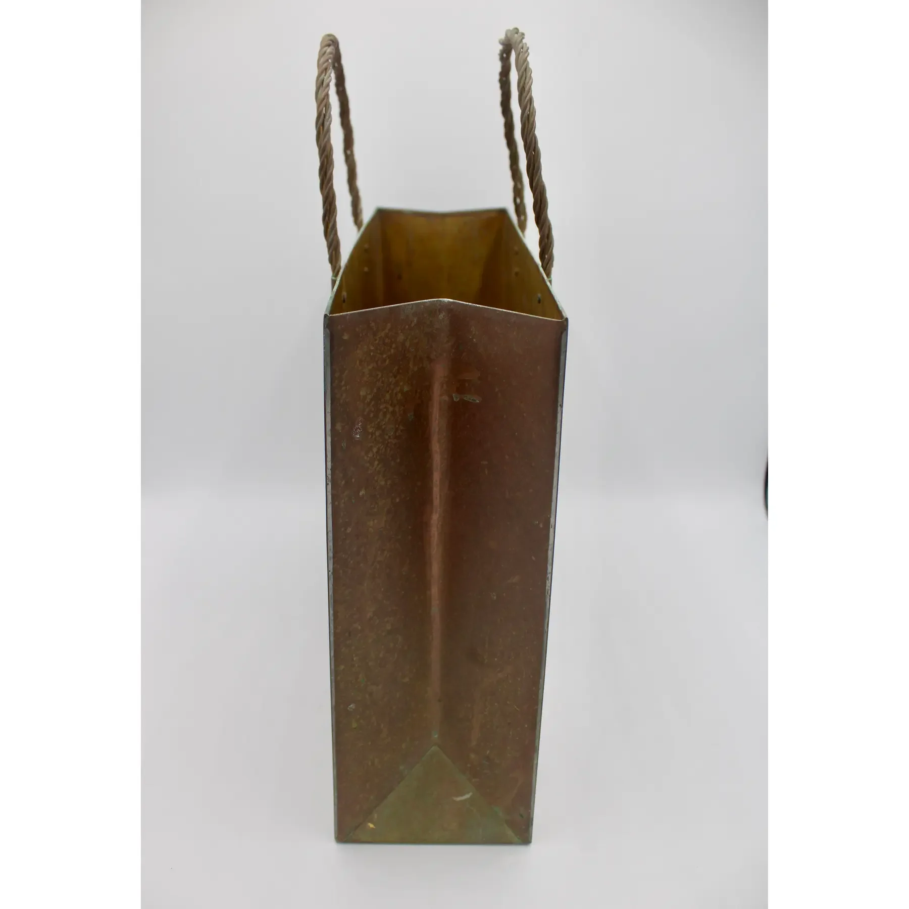 mid-century-modern-brass-tote-bag-magazine-rack-9230.webp