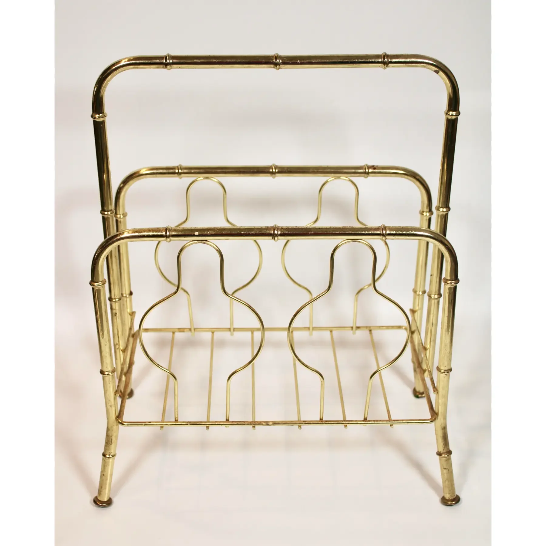 vintage-brass-bamboo-motif-magazine-rack-4621.webp