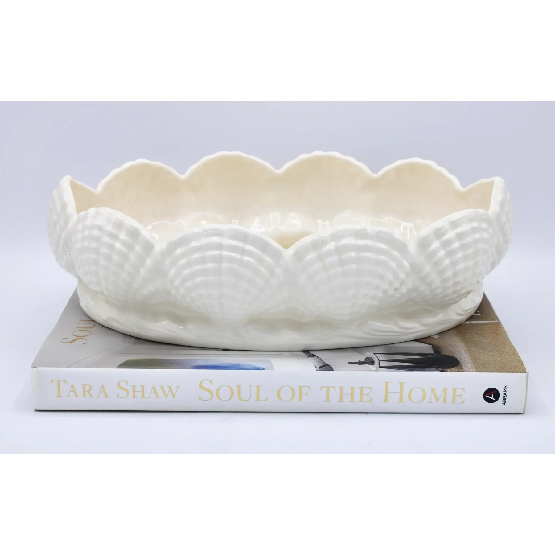 1940s-vintage-ceramic-seashell-tray-3489.webp