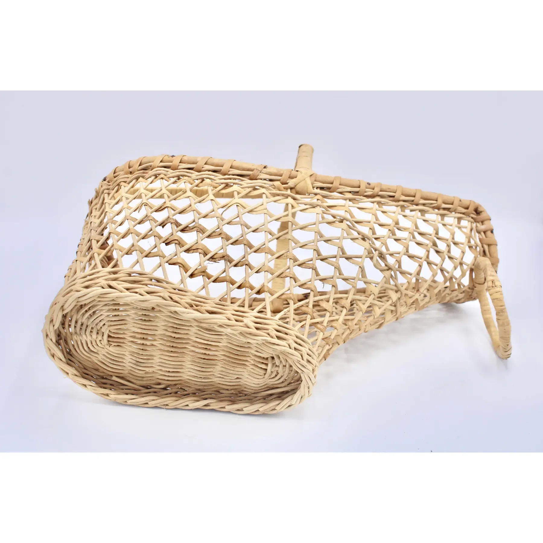 antique-french-wicker-wine-and-champagne-caddy-1039.webp