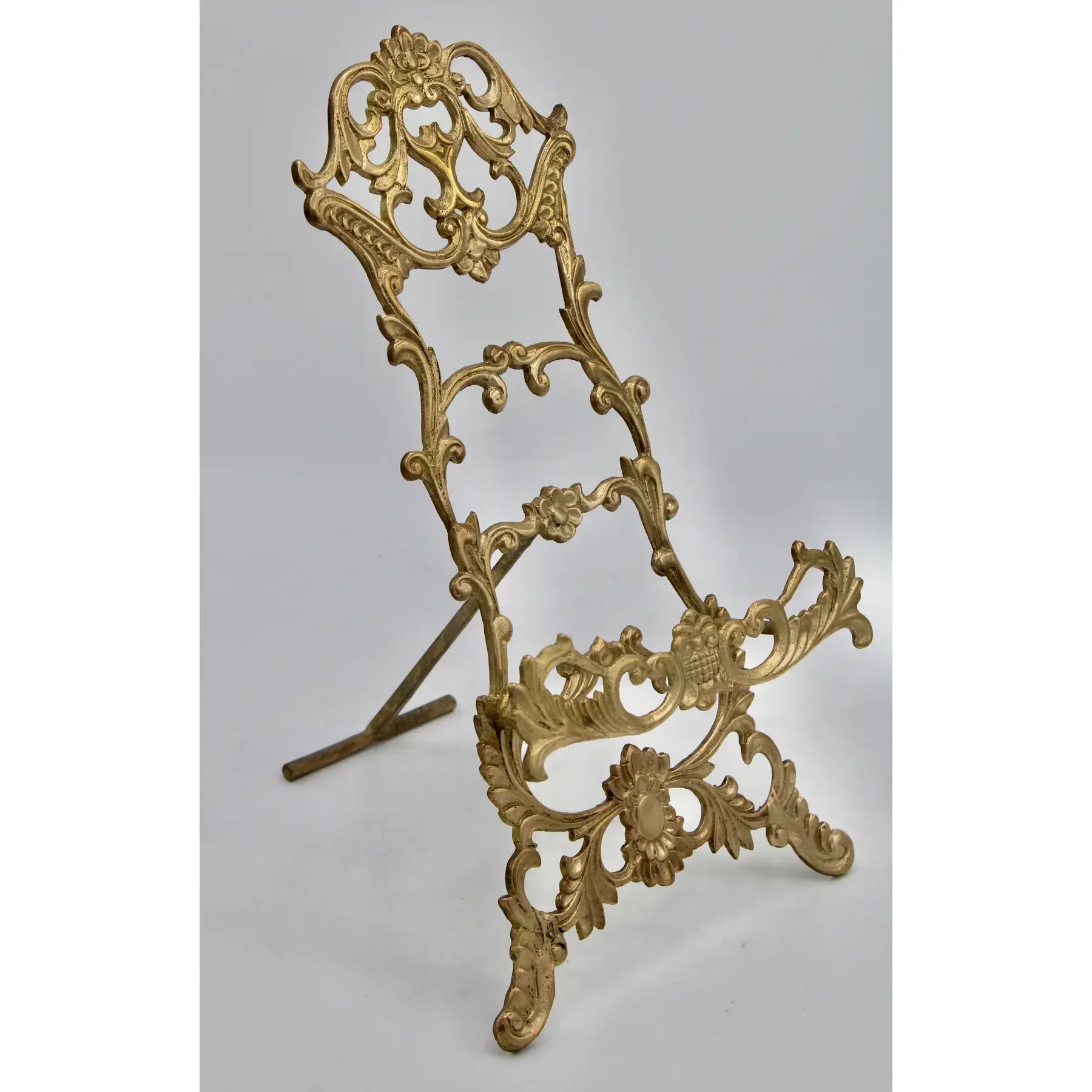 1930s-art-nouveau-brass-easel-3330.webp